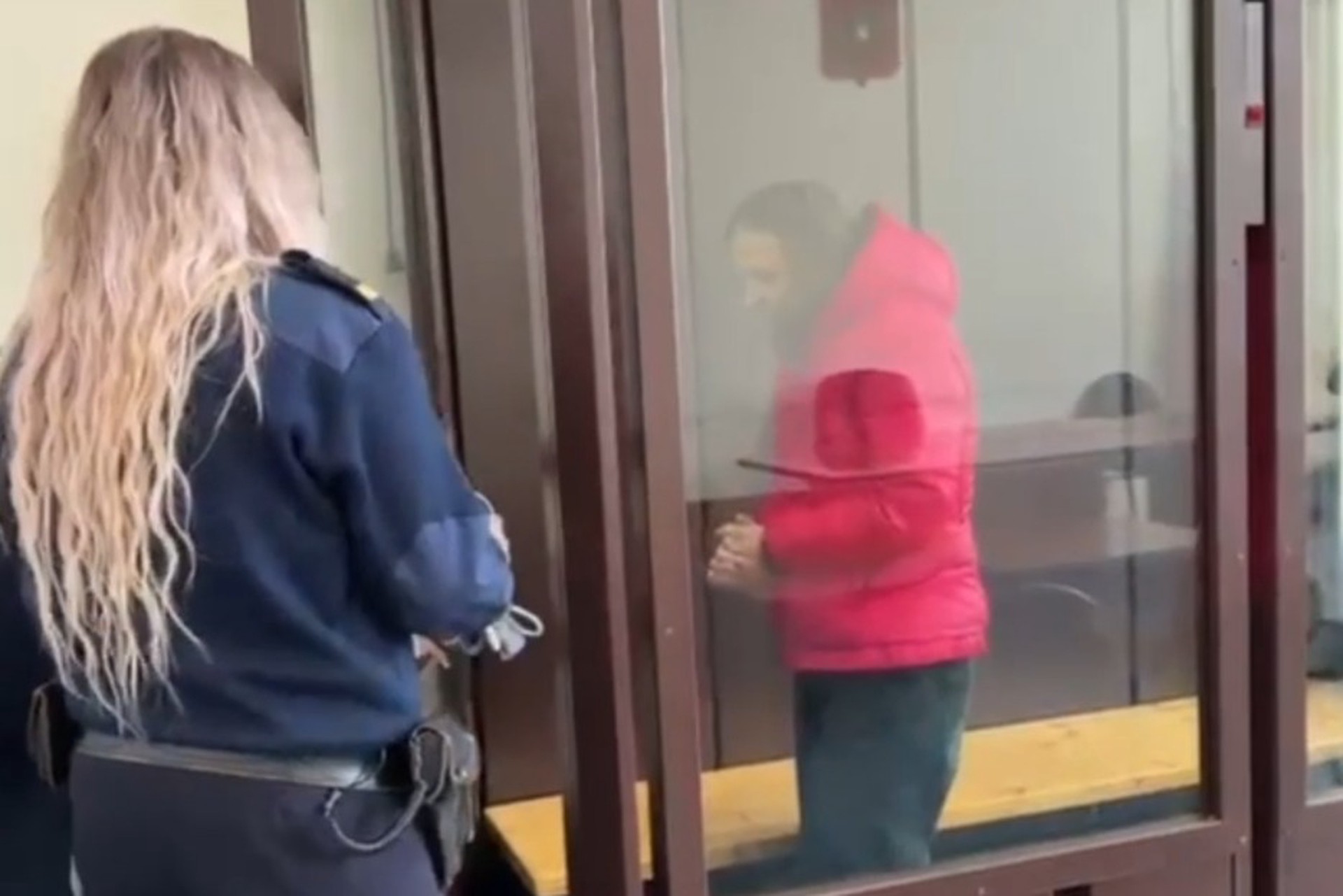 Пытавшейся зарезать своего сына избрали меру пресечения