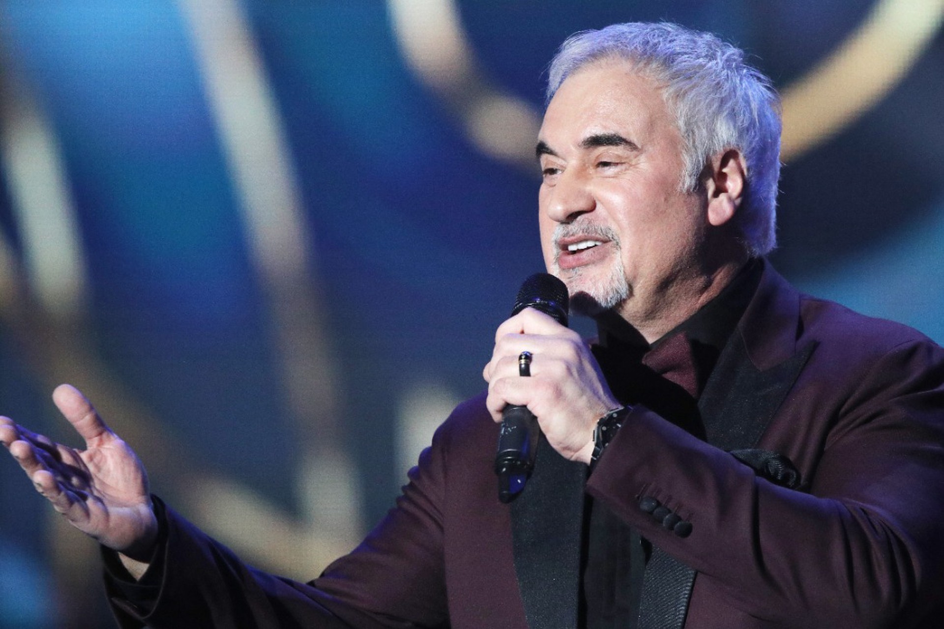 Валерий Меладзе выступил с Галкиным* на одной сцене