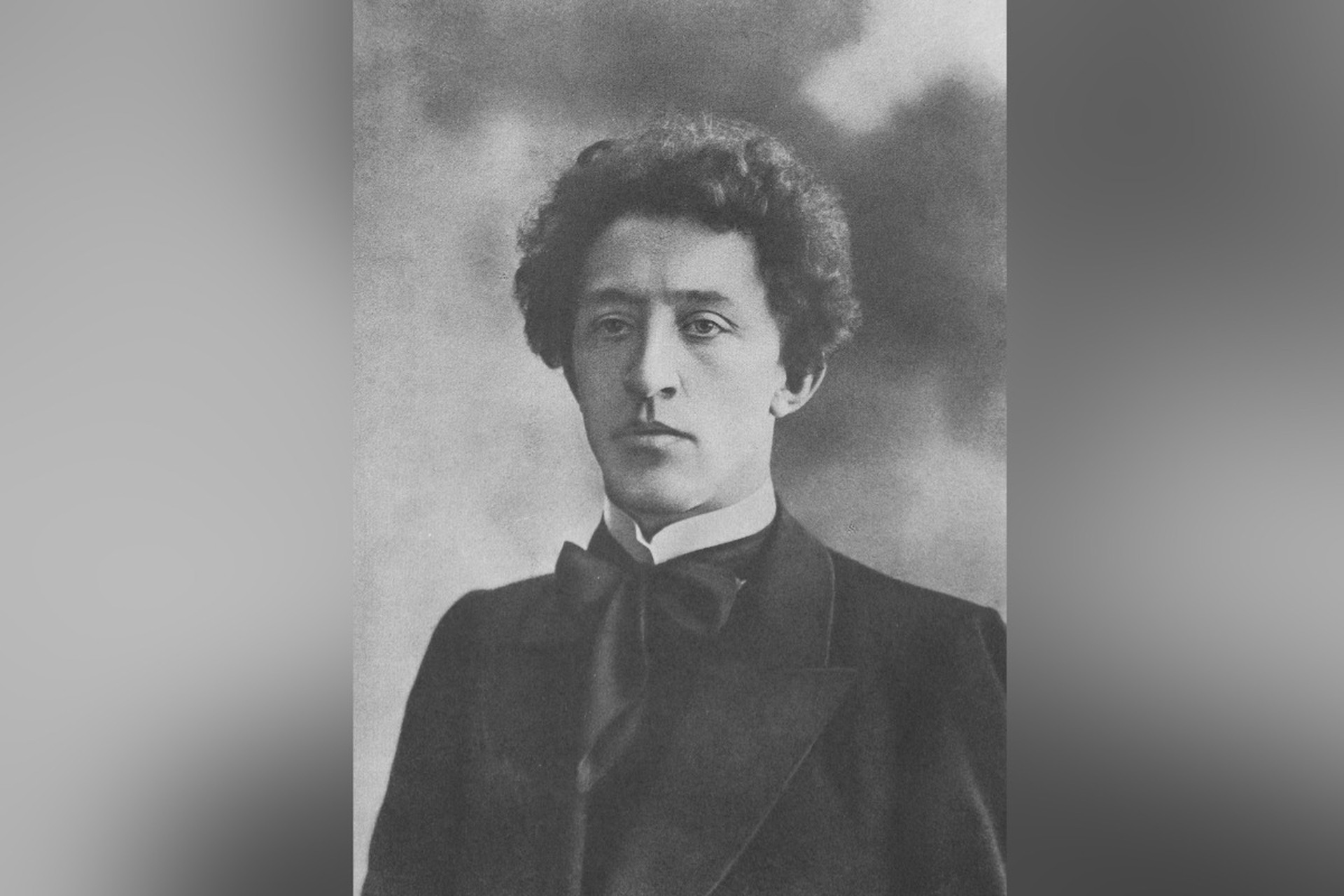 Под рифмой секретно: почему Александр Блок был провозглашен Пушкиным ХХ века