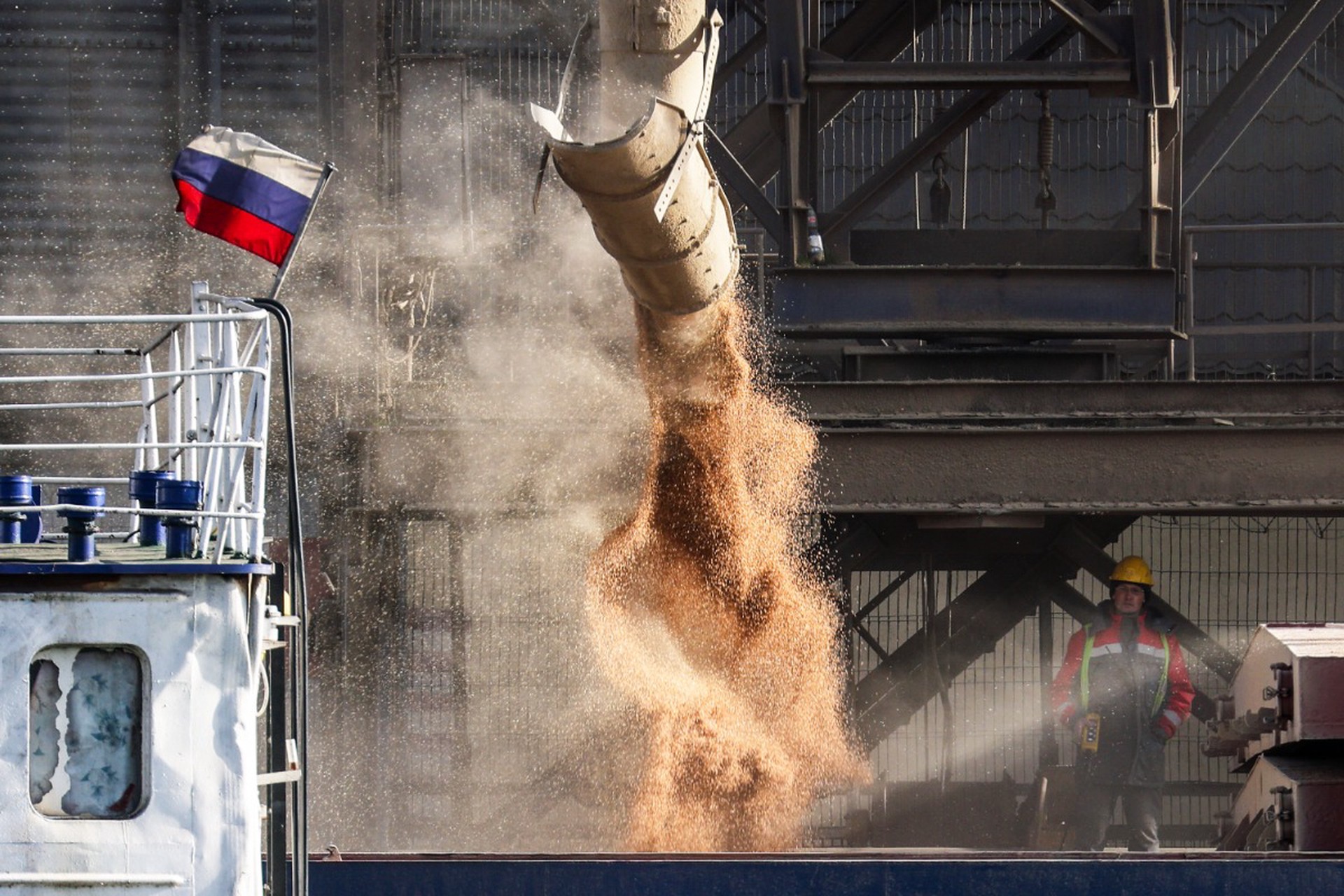 Россиянам объяснили, стоит ли ждать продовольственного кризиса на фоне аномально теплого ноября