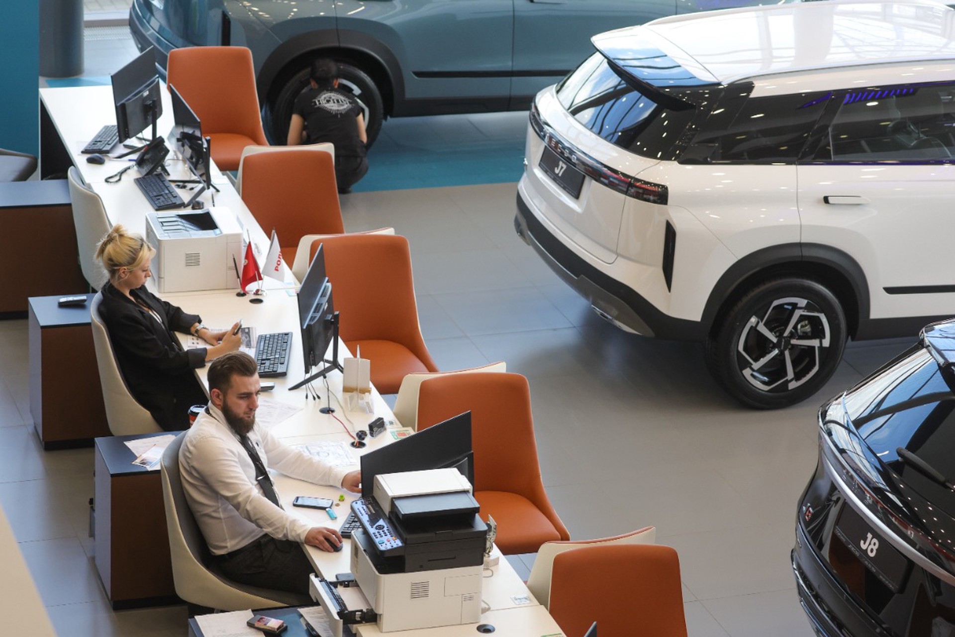 Рост утильсбора, пересчет выплат, изменение правил отсрочки: что изменится в жизни россиян с 1 декабря