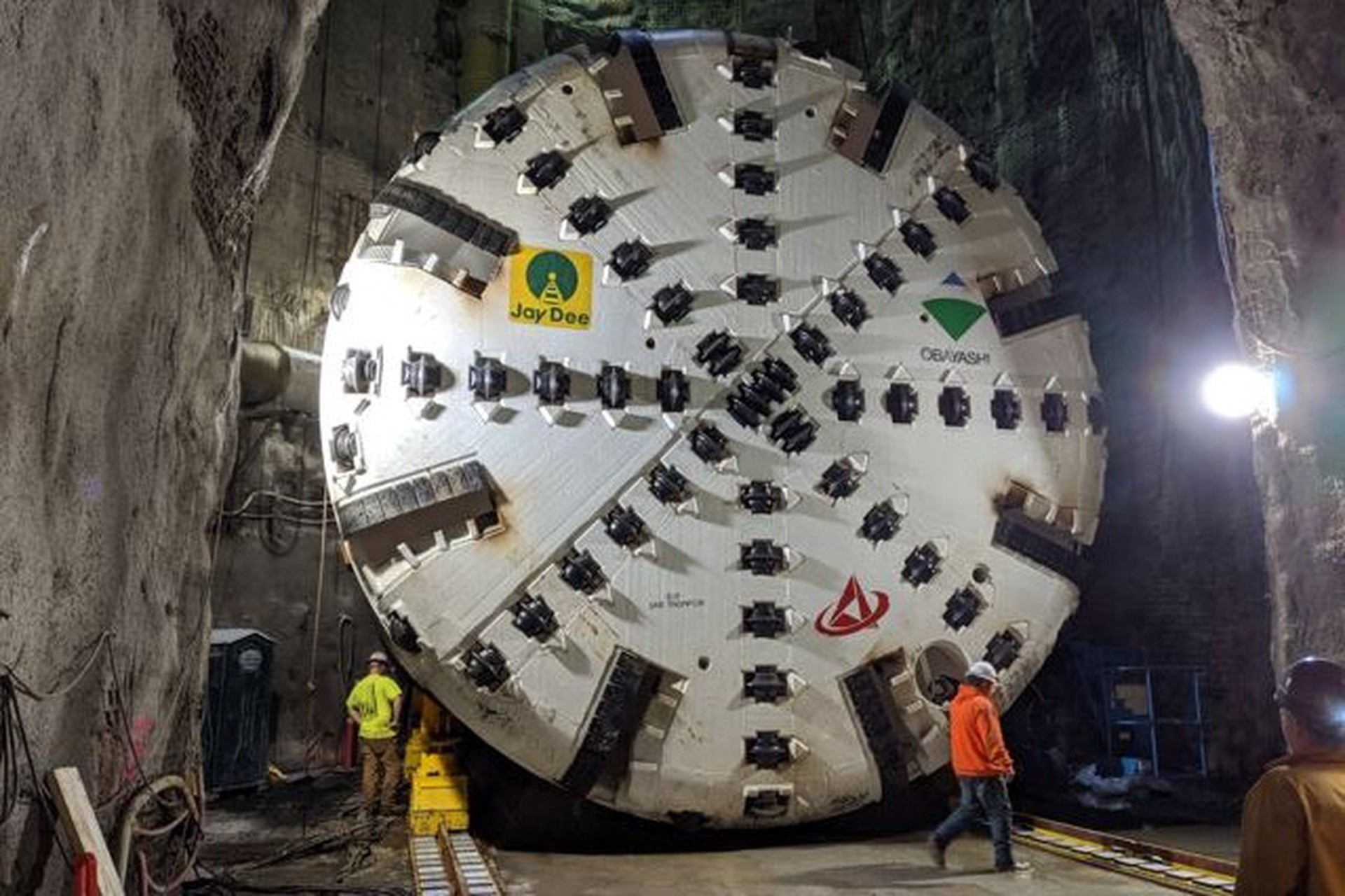 Самый большой копатель тоннелей Китая может помочь России