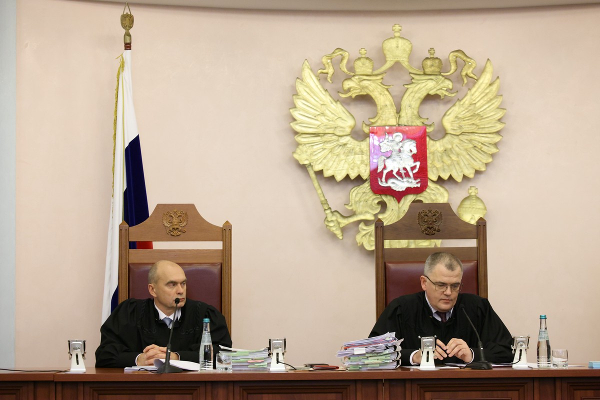 Суд может пойти Ларисе Долиной навстречу 