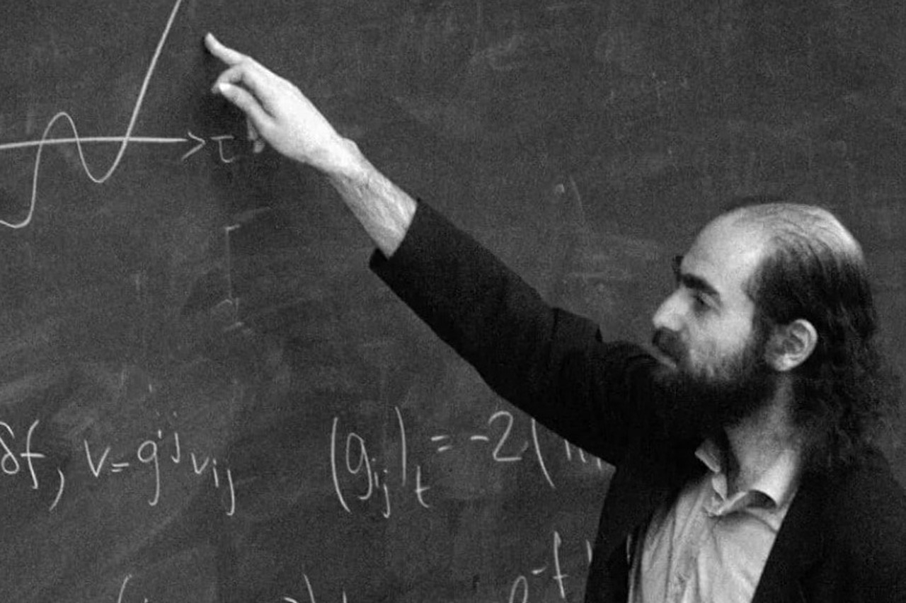 Самый странный математик России Перельман: куда пропал, чем живет, факты о его жизни