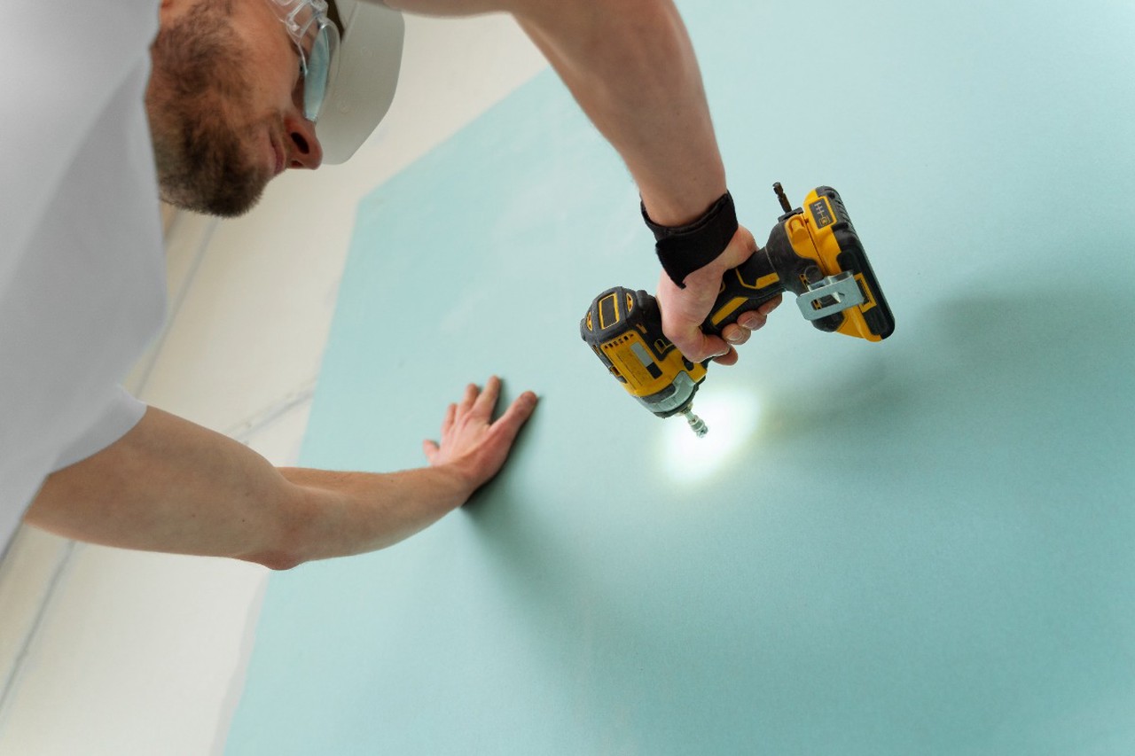 От шума за стеной до войн за парковку: почему мы ненавидим своих соседей?