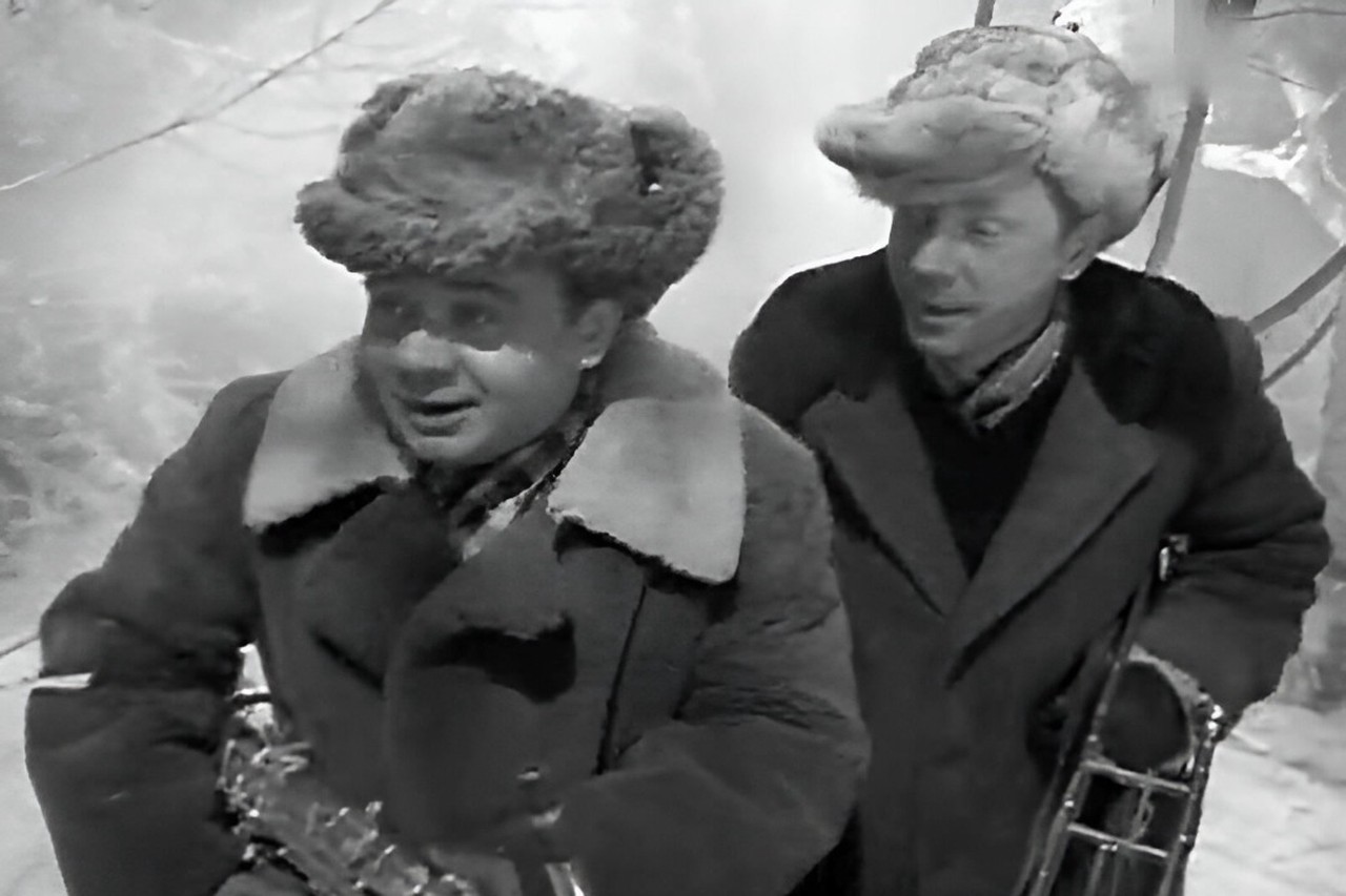 Вперед в прошлое: какие советские голубые огоньки можно посмотреть в этот Новый год 