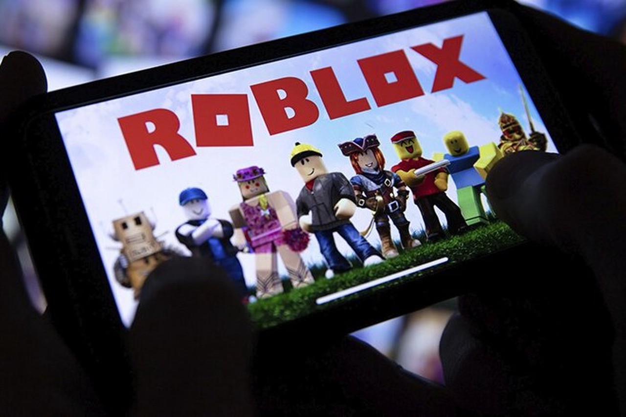 Игрушка педофилов: почему в России заблокировали Roblox