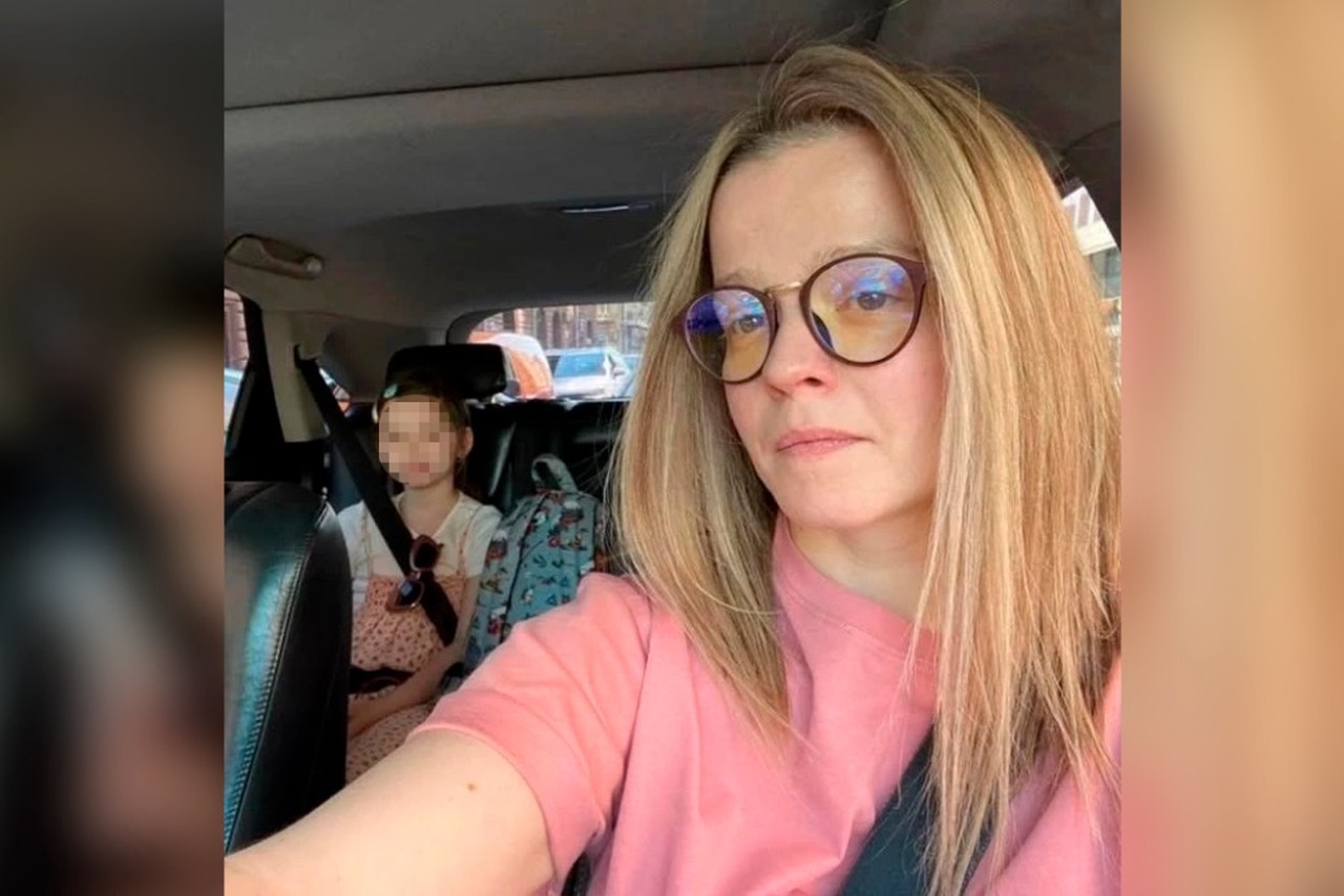 Непогода в доме: почему жизнь единственной дочери Долиной нельзя назвать сладкой