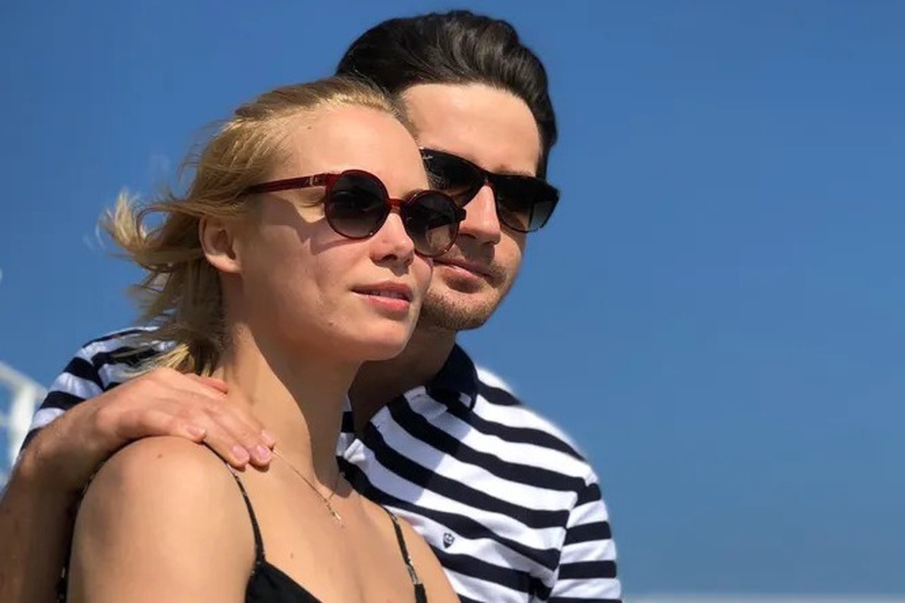 Тайная свадьба, любовь на расстоянии и развод: почему расстаются Марк Богатырев и Татьяна Арнтгольц