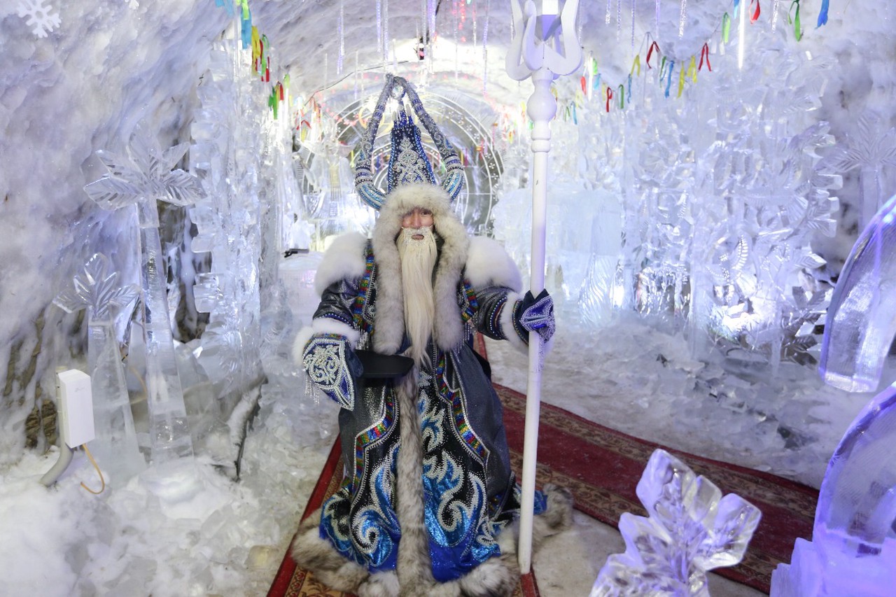 Зимние волшебники России: многоликий Дед Мороз от Урала до Якутии