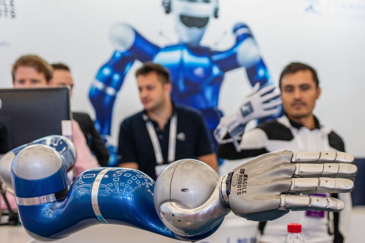 Дела бремя: что происходит с рынком вакансий в России и как остаться востребованным специалистом