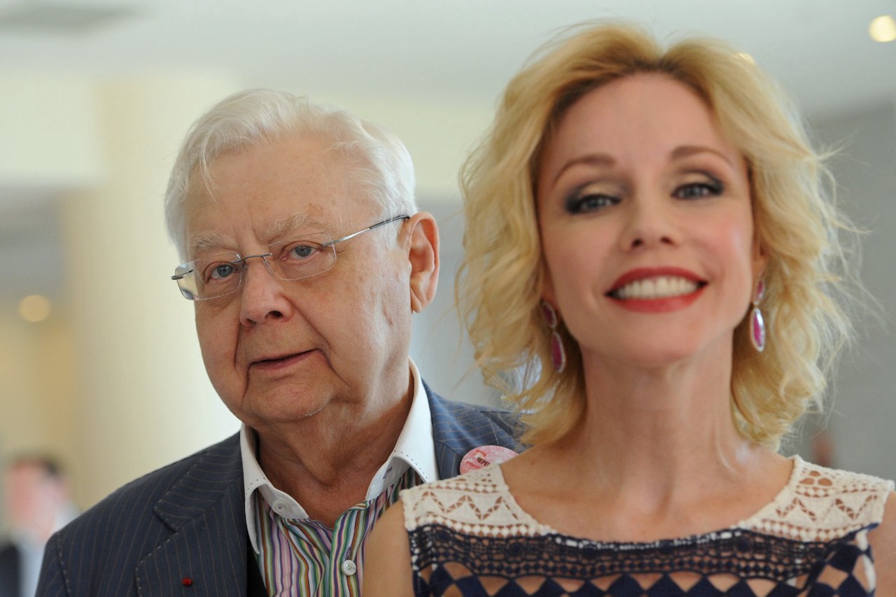 Любовь – с ценой: как живет уведшая Олега Табакова из семьи вдова артиста