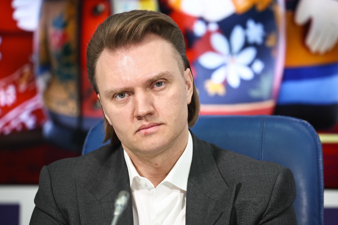 Хейт Долиной, развод Диброва и ДТП Буйнова: какие скандалы произошли в шоу-бизнесе в 2025-м