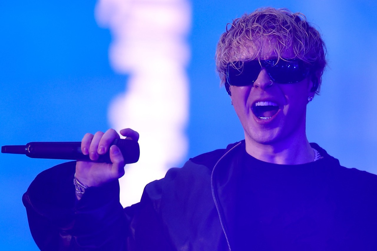 Хейт Долиной, развод Диброва и ДТП Буйнова: какие скандалы произошли в шоу-бизнесе в 2025-м