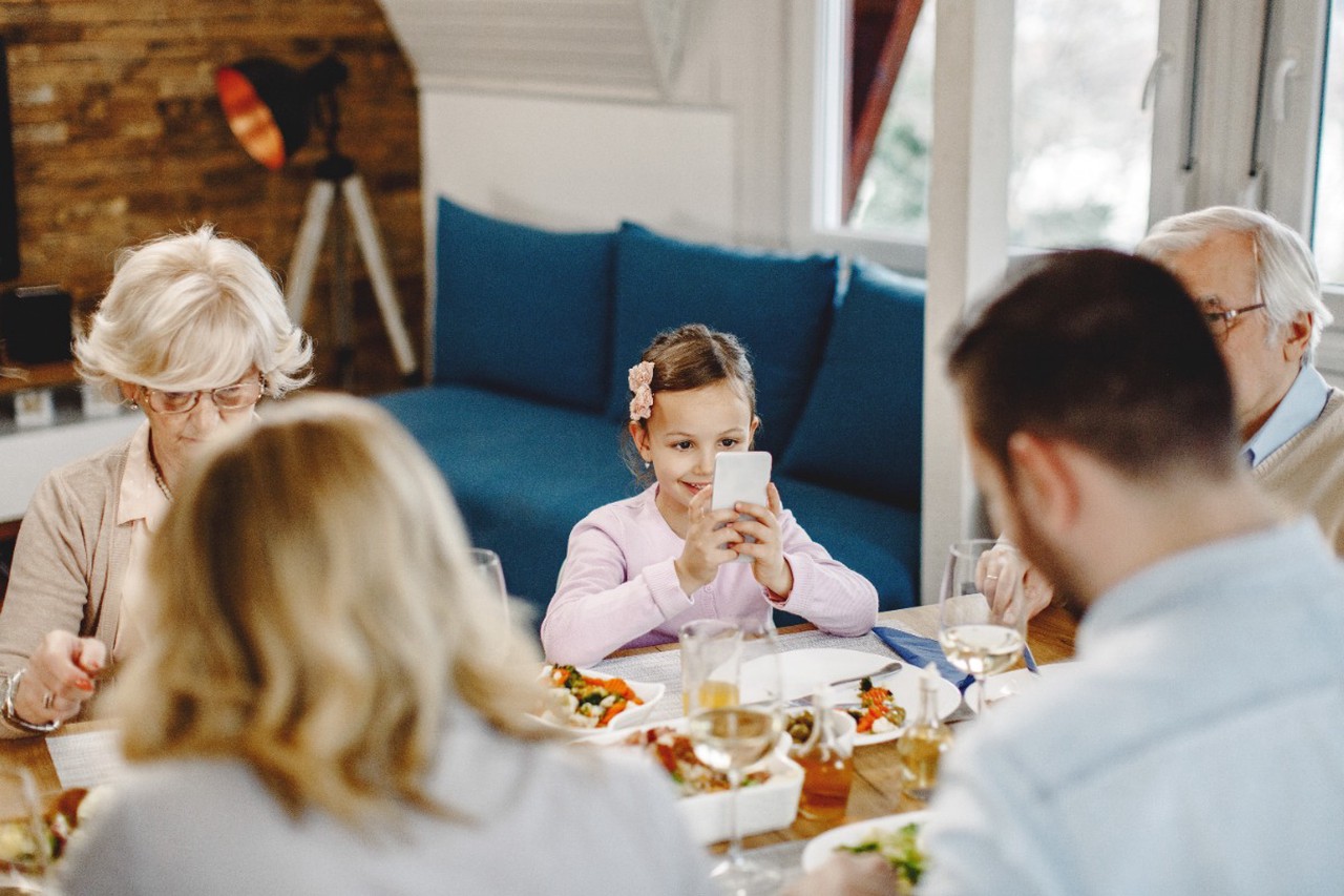 Гороскоп на март-2026: что ждет все знаки зодиака