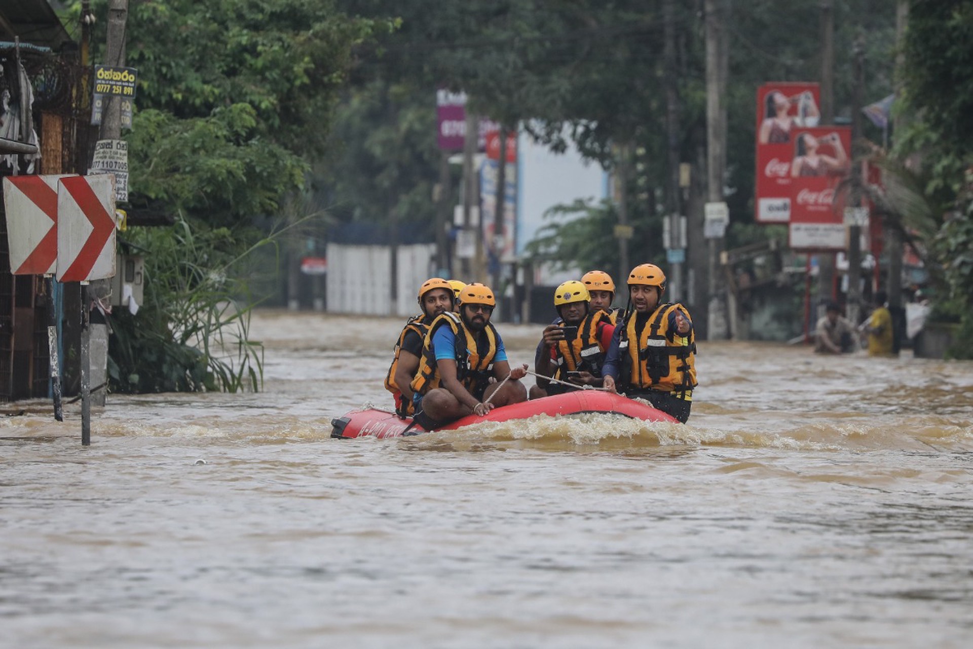 Стихия не отступает: на Шри-Ланке подтвердили уже 334 жертвы циклона «Дитва»