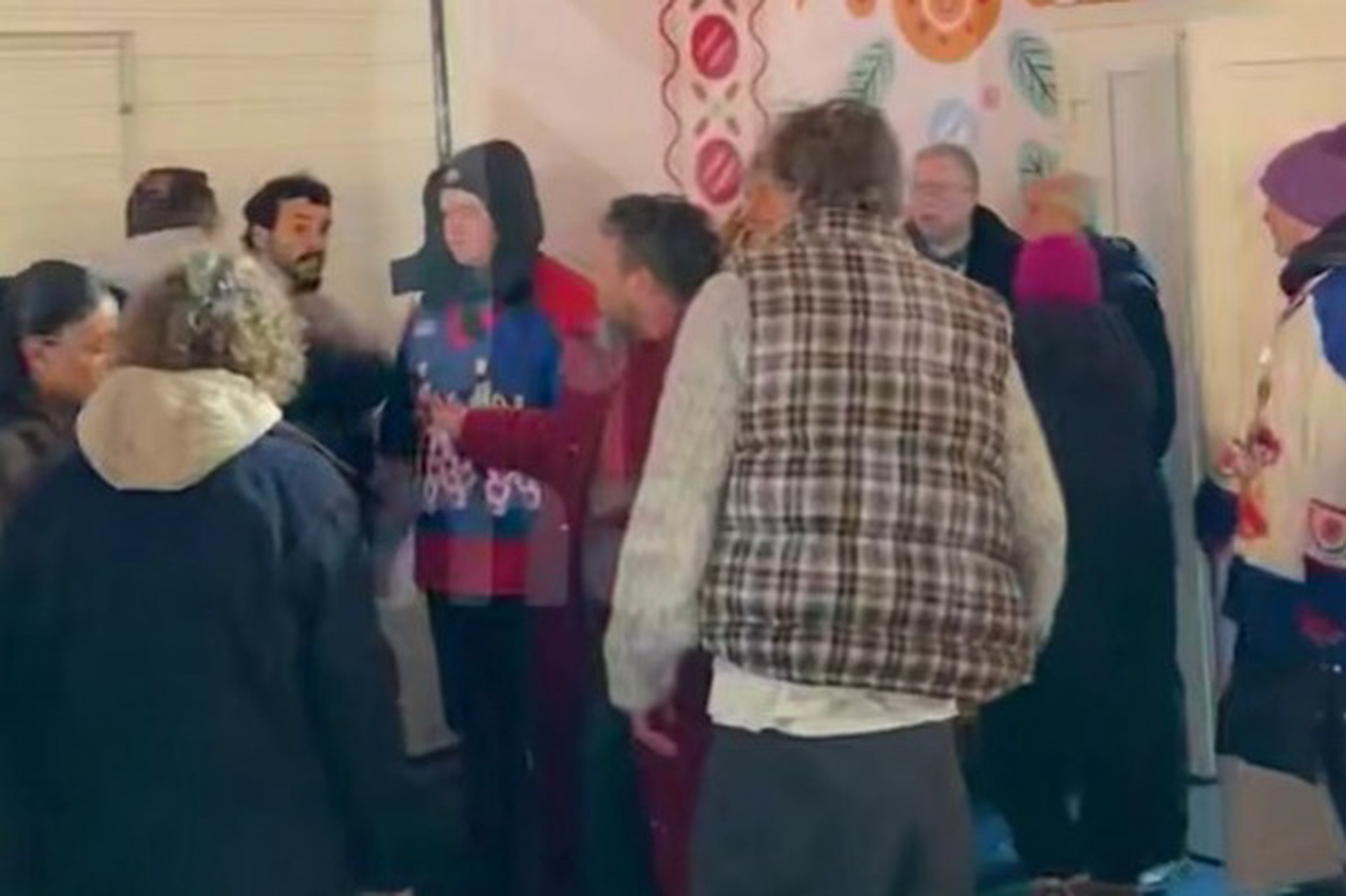 Директор Киркорова публично подрался с блогером