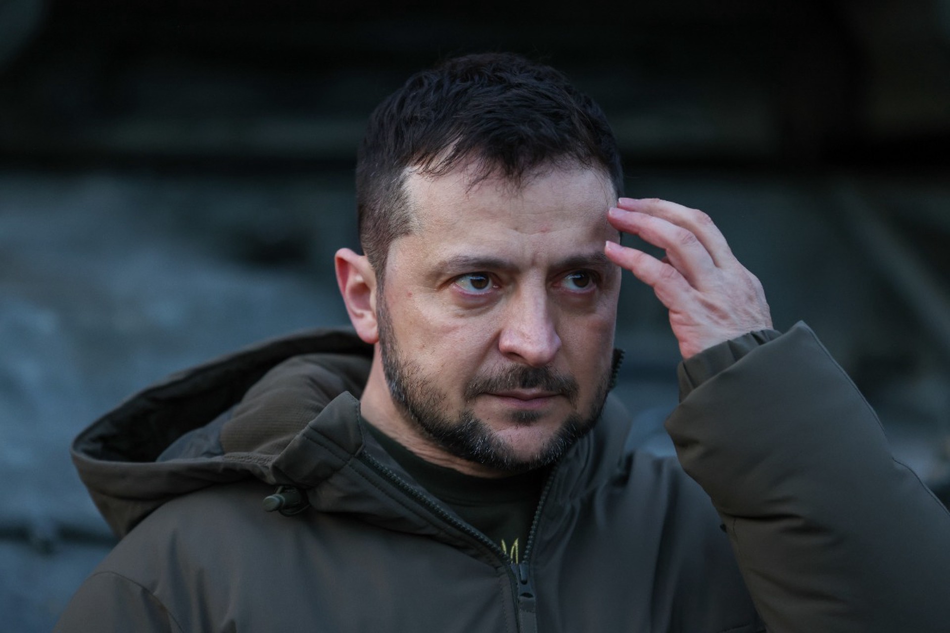 Гастроли переменились: от кого Зеленский получил приказ уходить в отставку