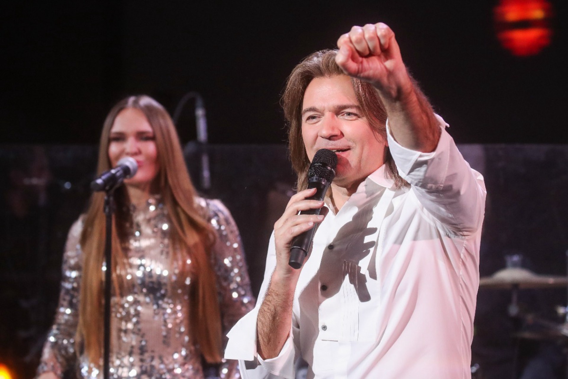 «Пока не оголяюсь»: Дмитрий Маликов высказался о дресс-коде на сцене