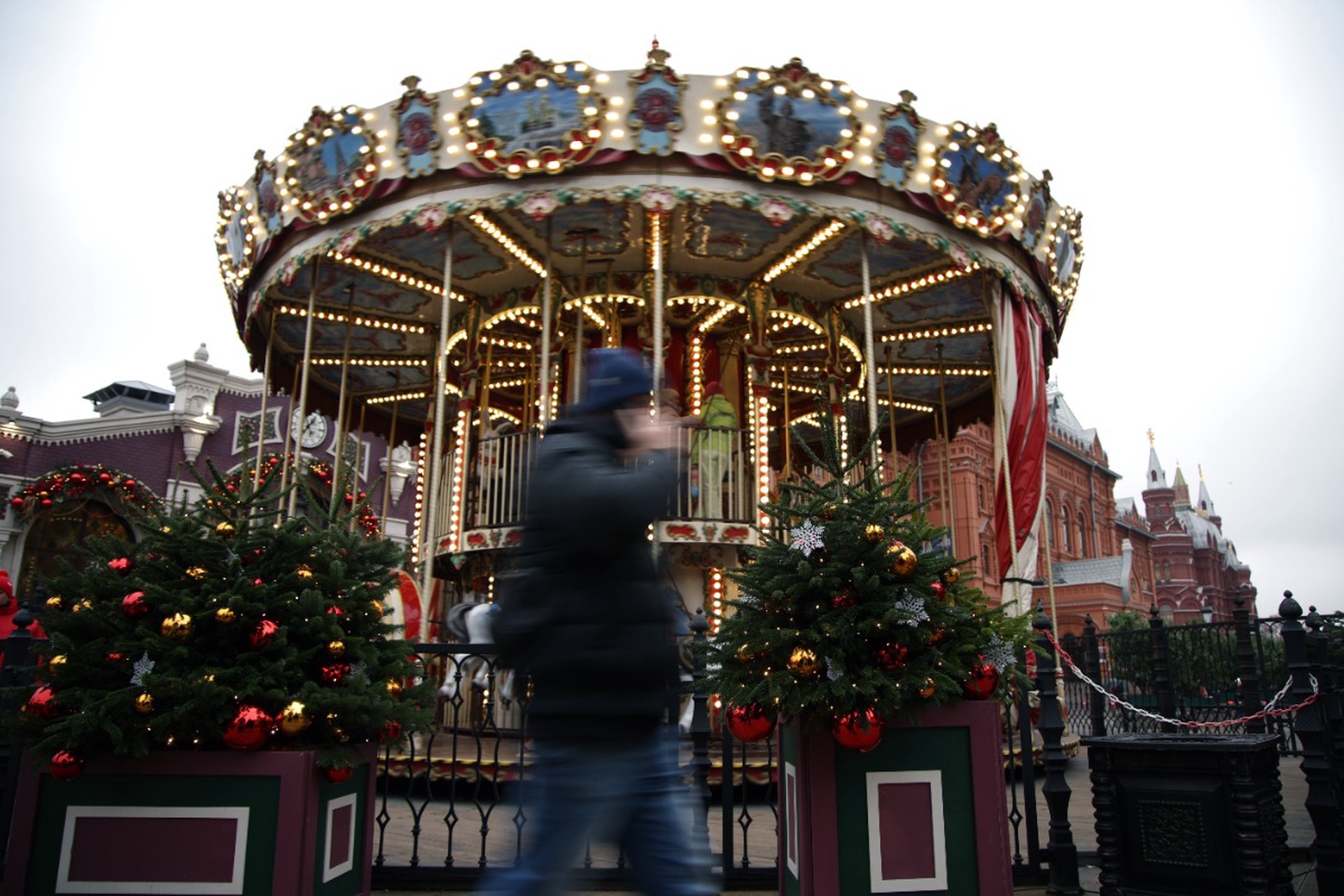 «Просто фейерверк»: ученые рассказали об угрозах магнитных бурь на Новый год