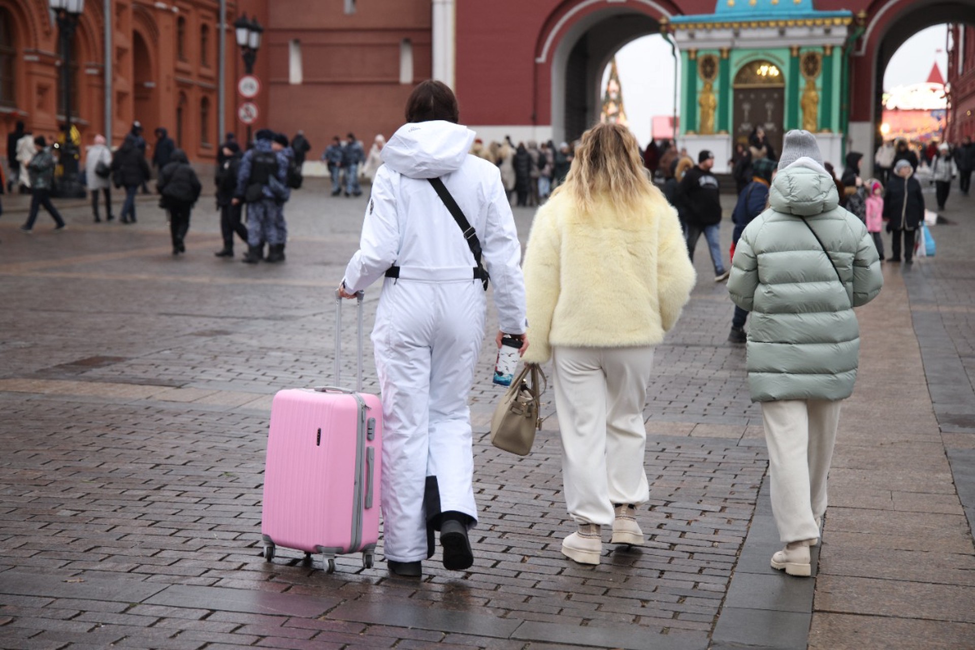 Выяснилось, что нужно сделать перед отъездом на новогодние каникулы