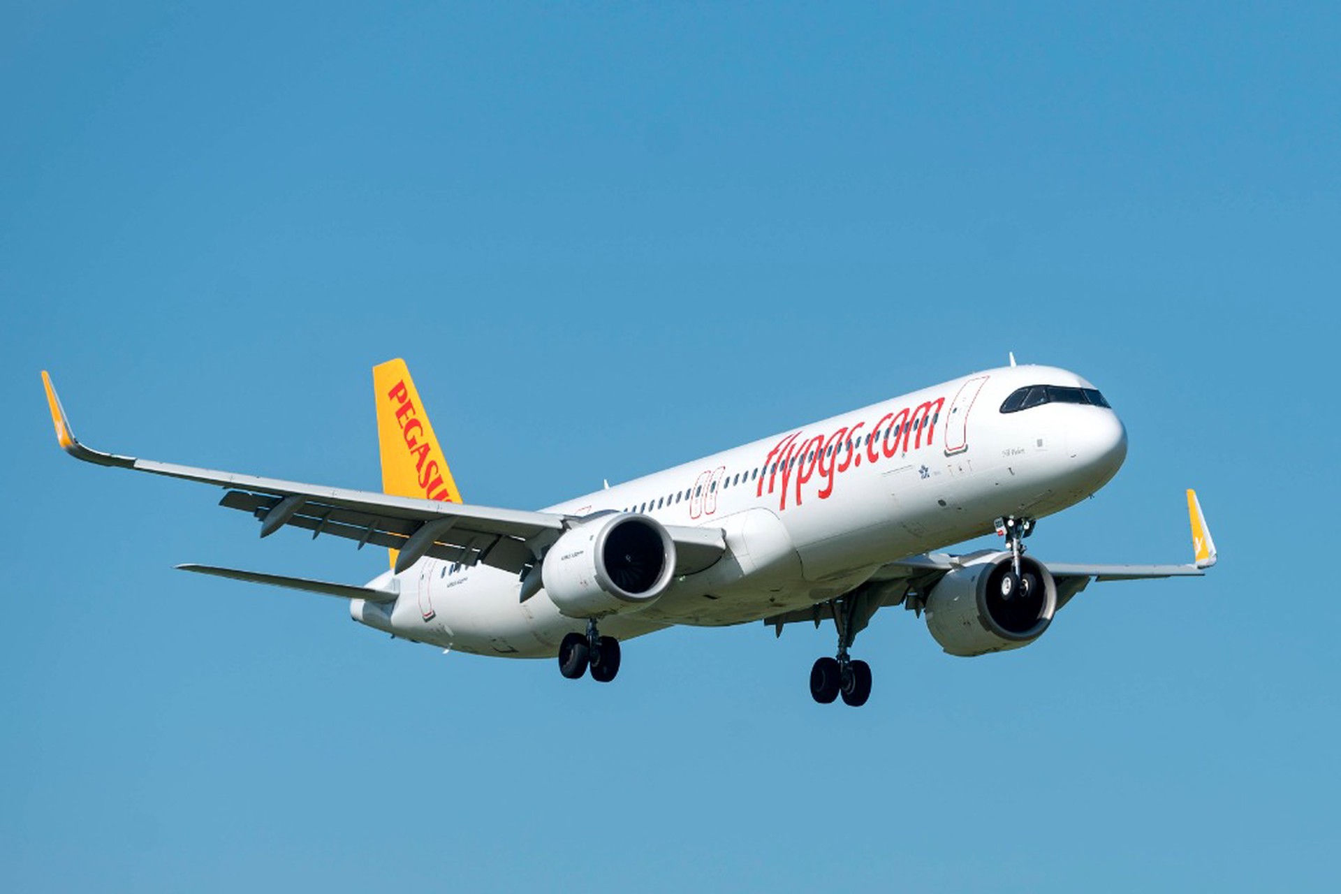 В Pegasus разъяснили ситуацию с севшим в Актау самолетом