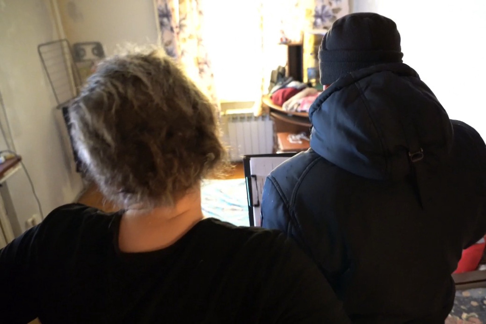 Несколько сотен мигрантов прописала россиянка в своей маленькой квартире