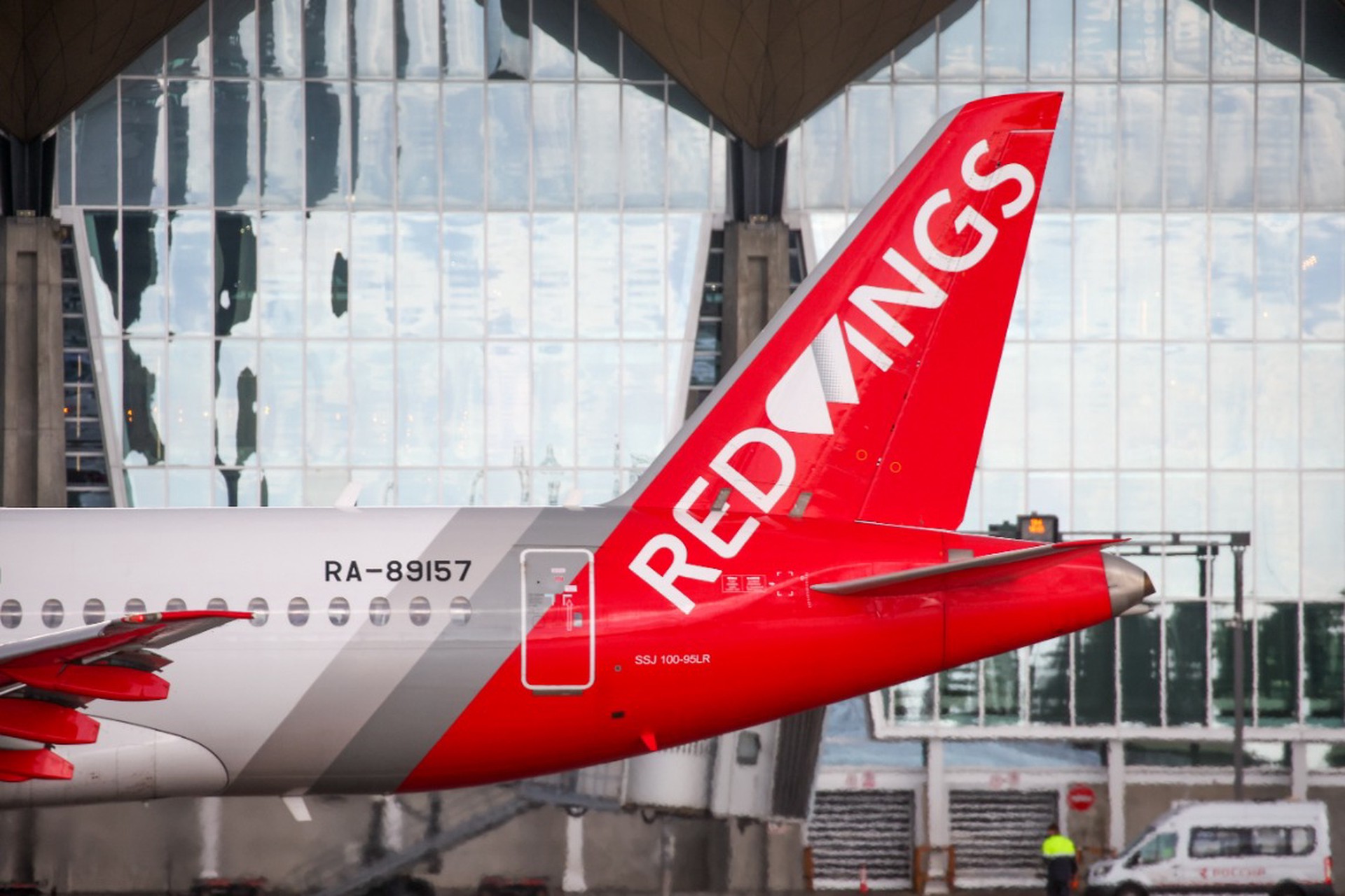 В Росавиации ответили, кто ответственен за возгорание двигателя Red Wings в Домодедове