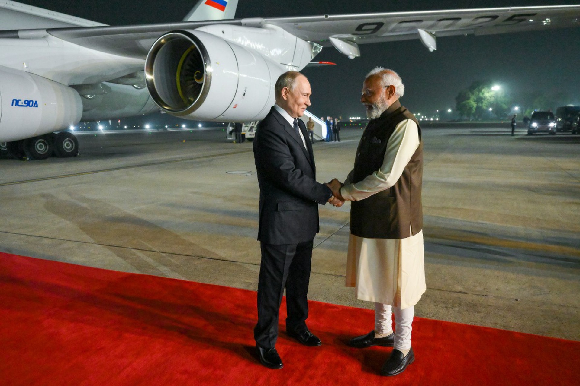 Эксперт по Индии объяснил неожиданное решение Моди встретить Путина у трапа самолета