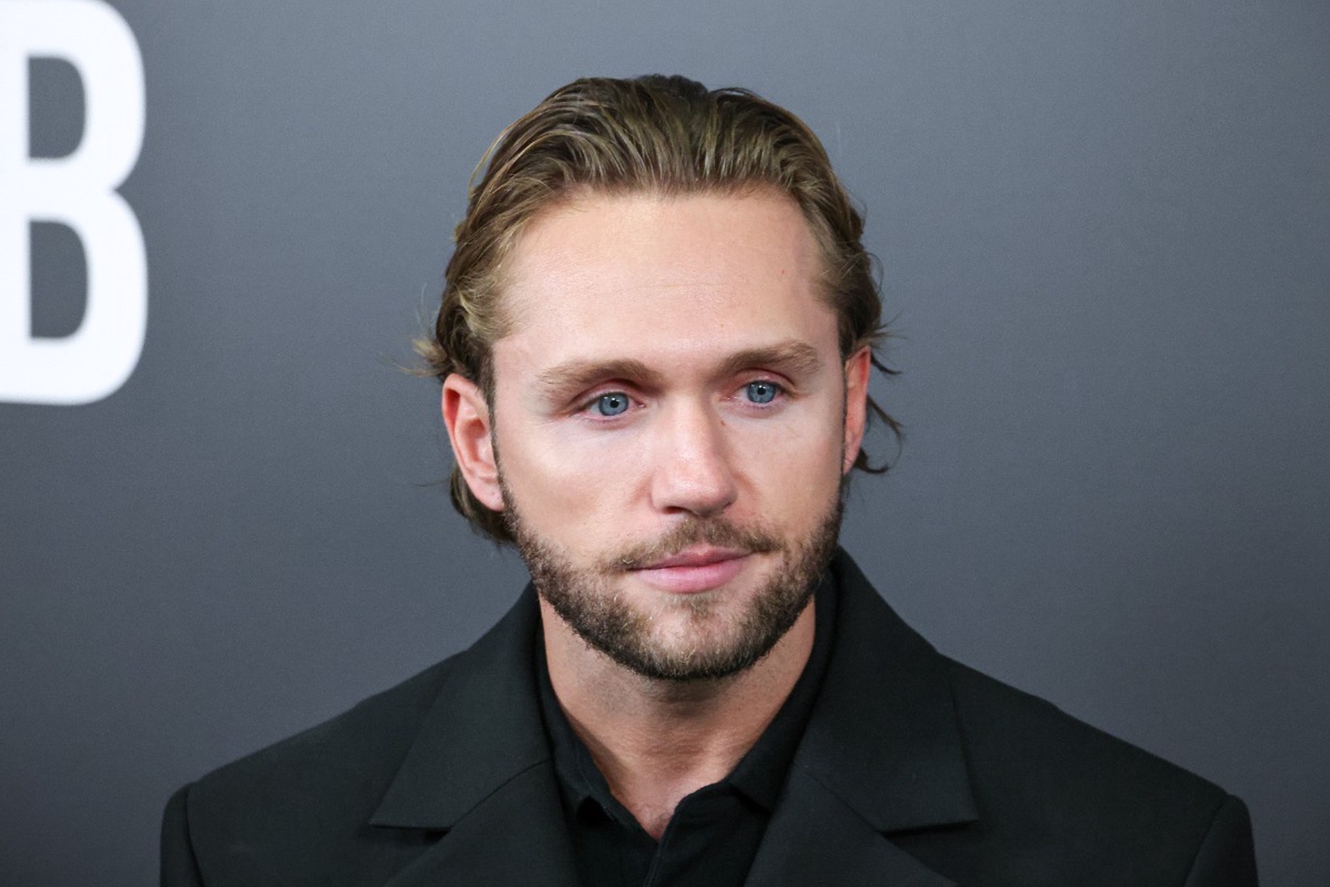 Певец Соколовский рассказал об угрозах его трехлетнему сыну