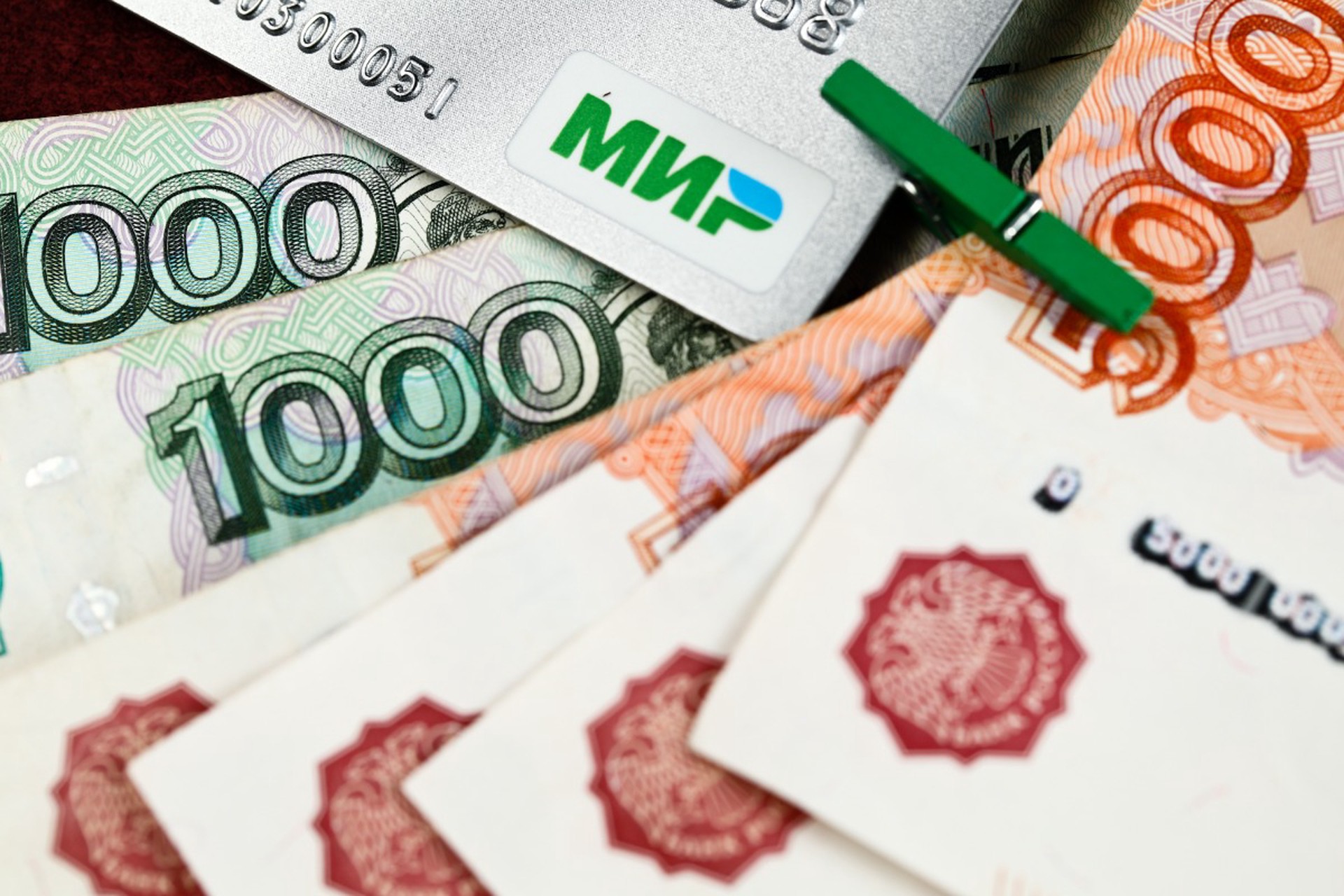 Россиянам назвали причины ужесточения правил рассрочек