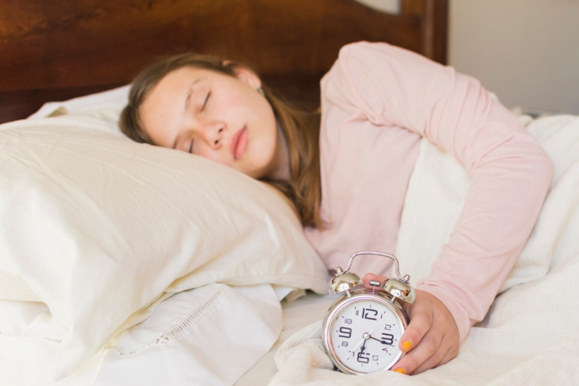 Врач предупредил об опасных последствиях длительного сна