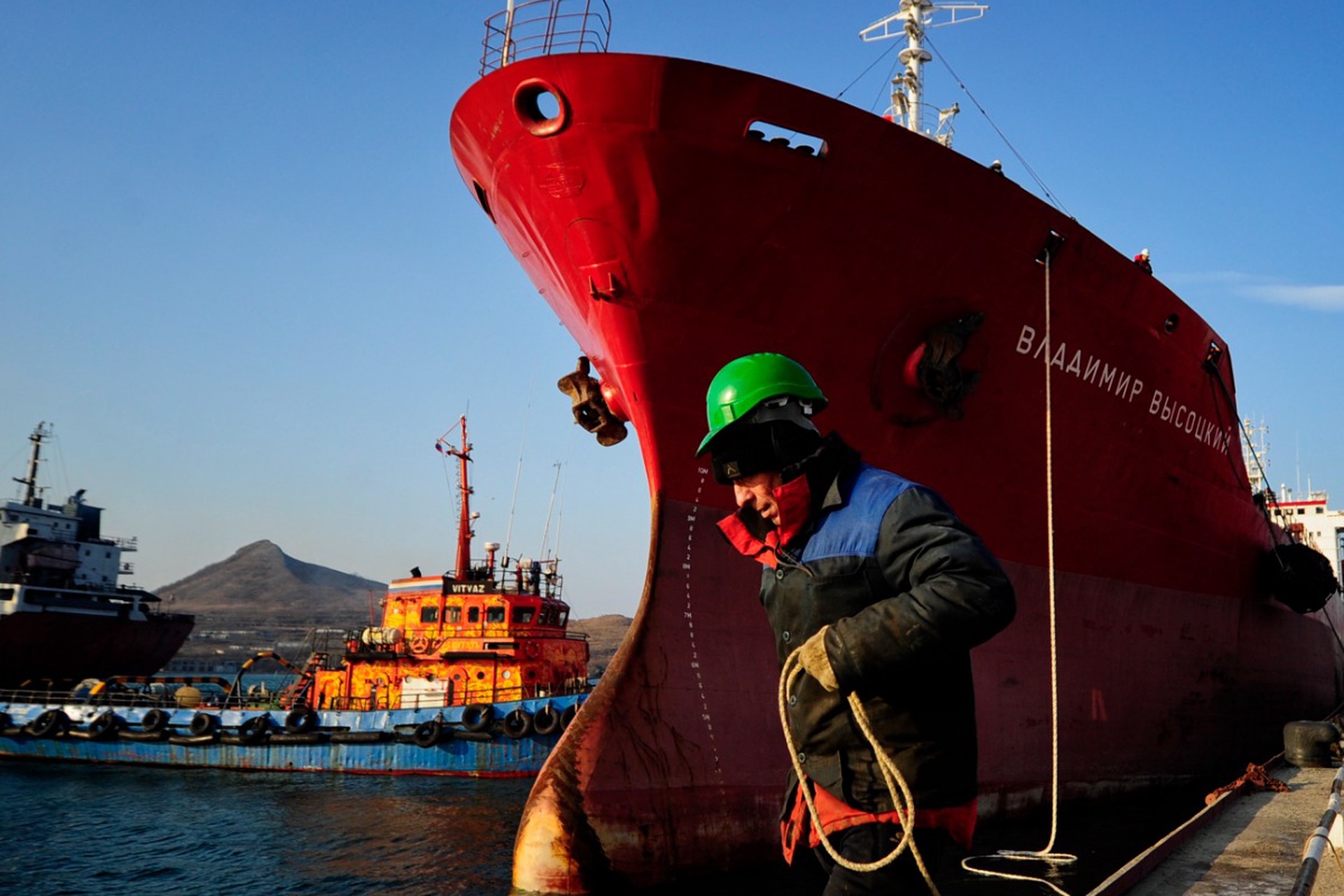 Морскую перевозку нефти из России могут полностью запретить