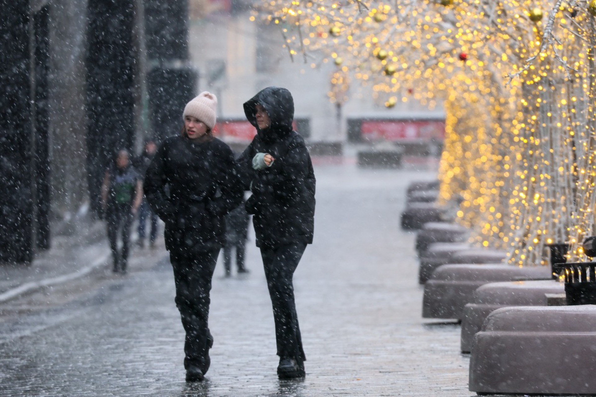 Жителей российского города предупредили о гололедице