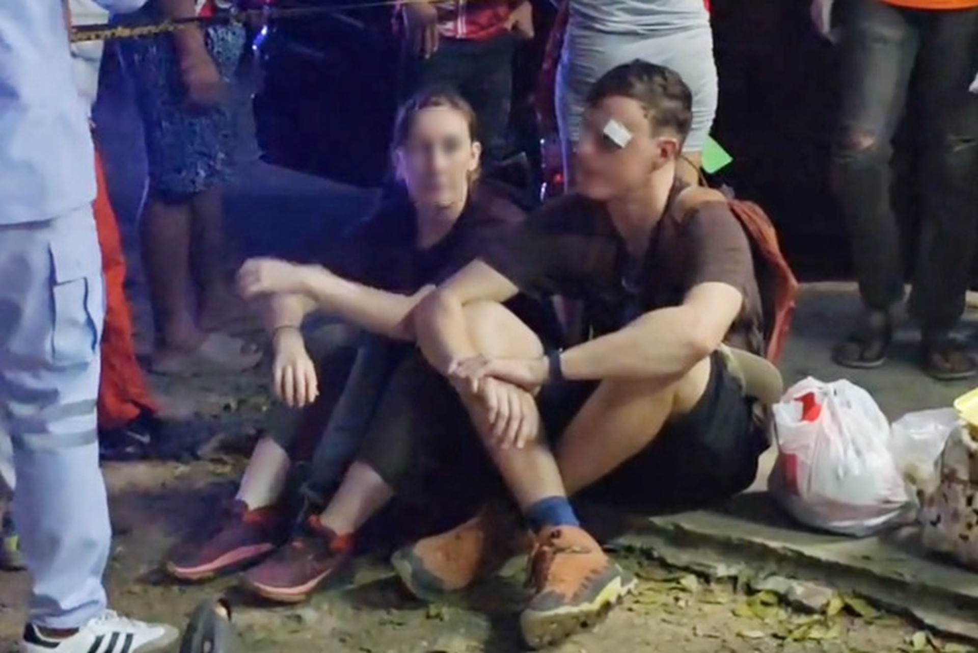 Туристы в Таиланде попали в аварию с поездом