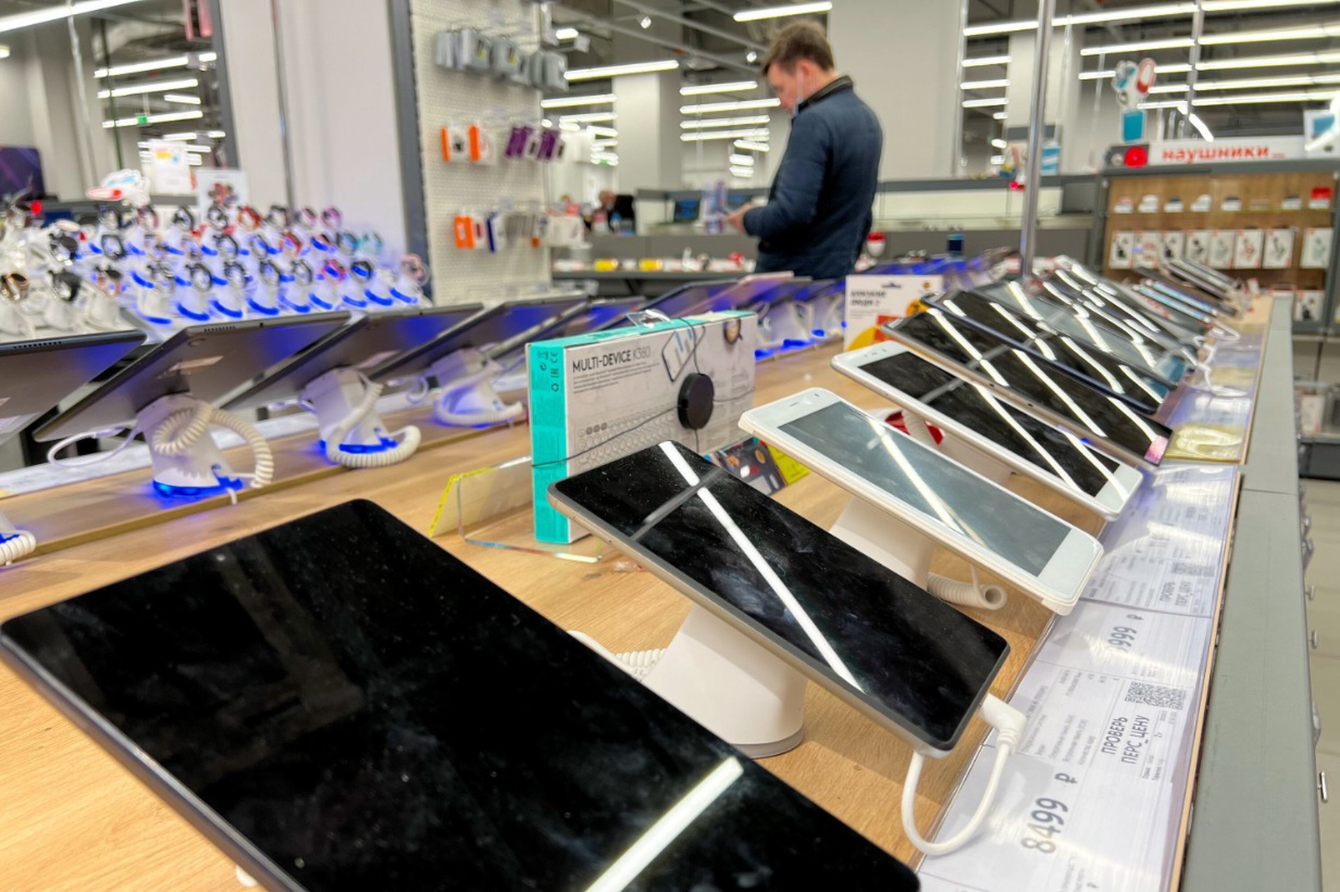 Россияне начали раскупать один девайс из-за ИИ