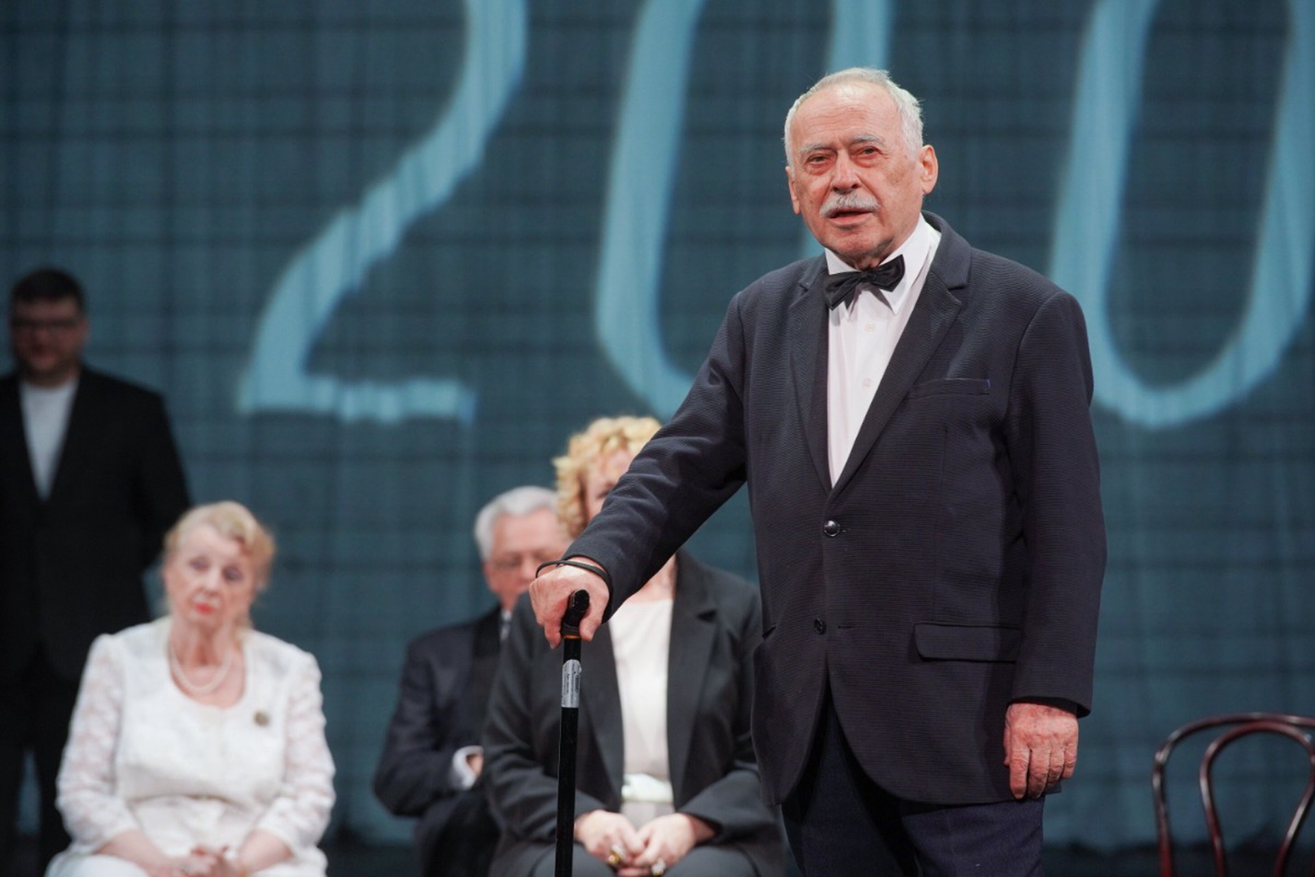 Стала известна предварительная дата прощания с актером Владимиром Сулимовым