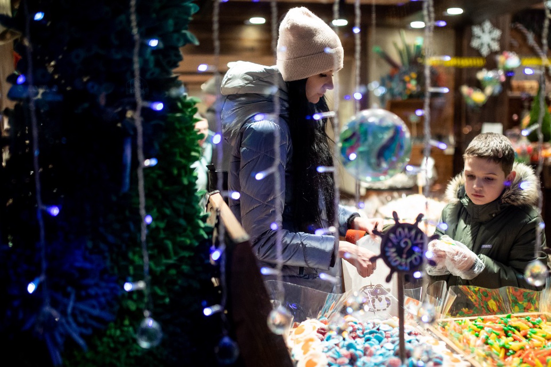 Российские школьники массово скупают алкогольные конфеты