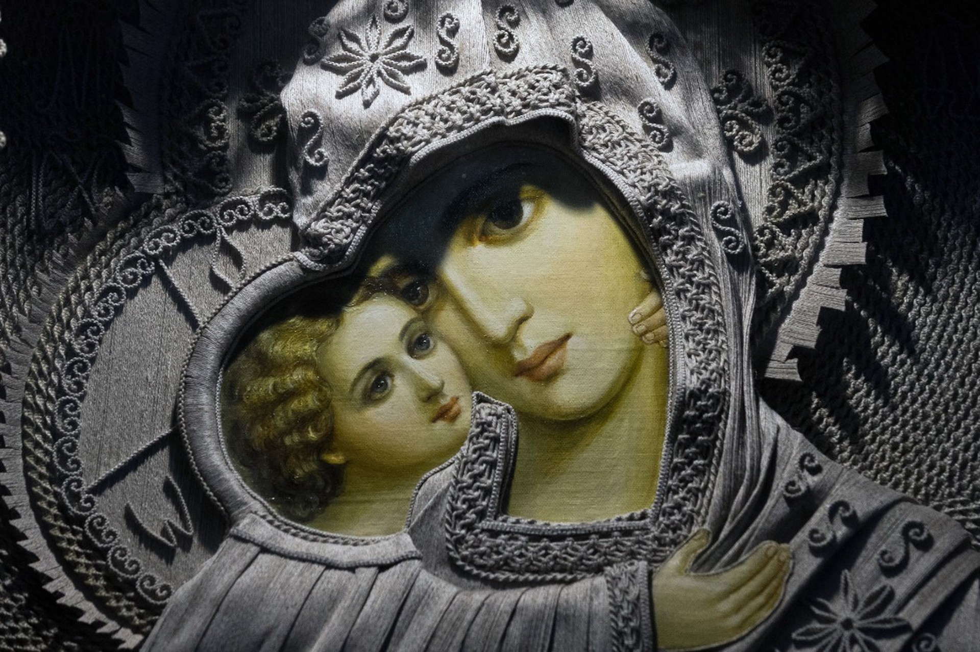 В РПЦ рассказали, иконы каких святых должны быть в домашнем красном углу