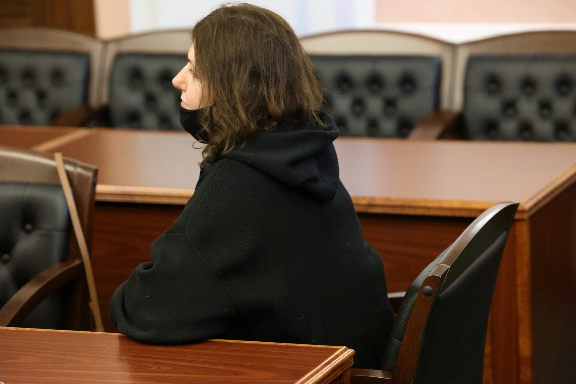 Лурье не намерена разрешать Ларисе Долиной жить в своей квартире