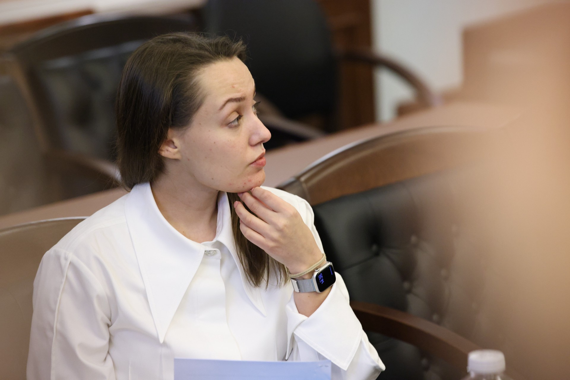 Адвокат Долиной объяснила отказ артистки съезжать из квартиры до 30 декабря