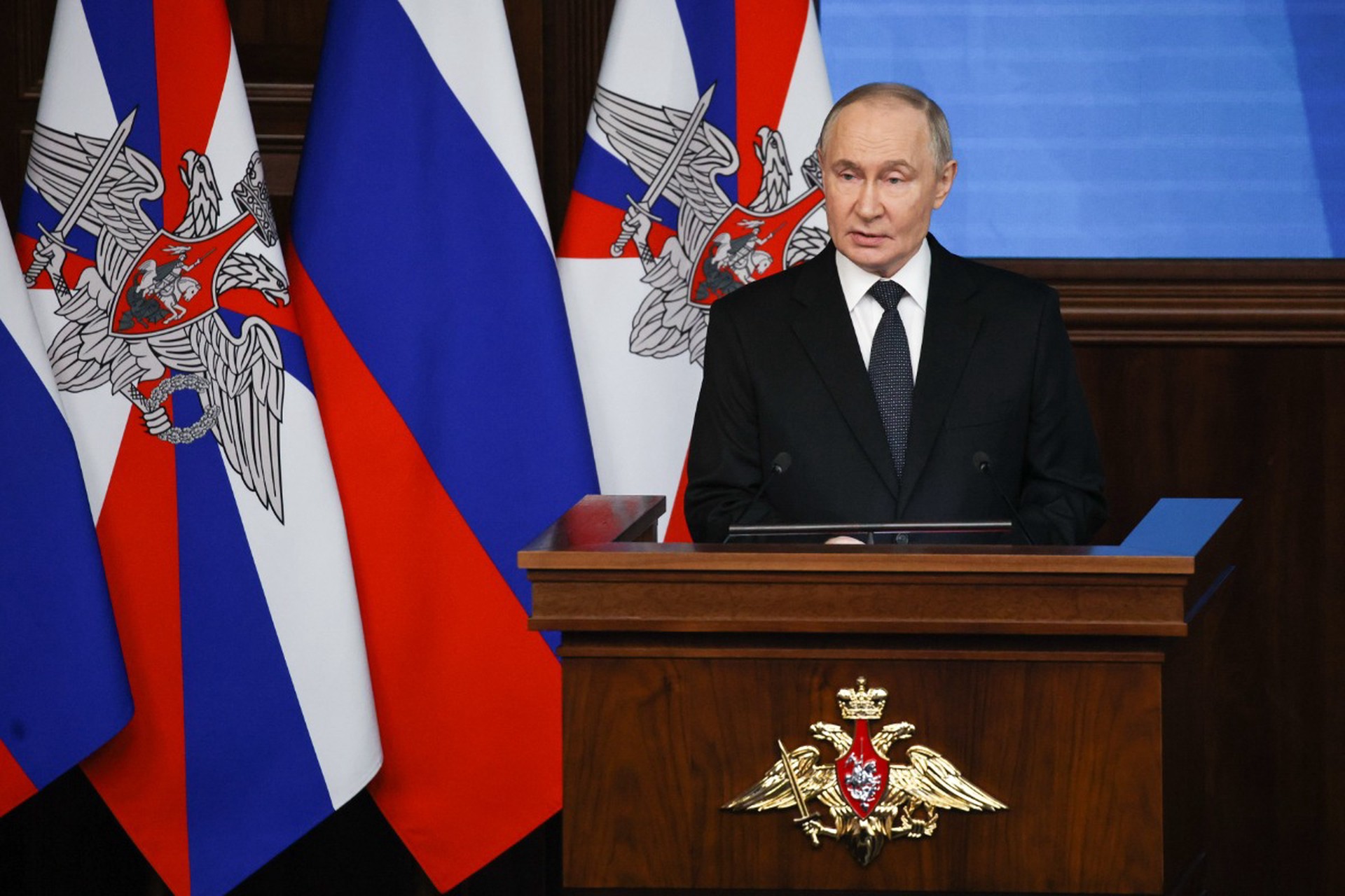 Стало известно, почему Путин начал называть европейцев подсвинками, а их риторику – бредом