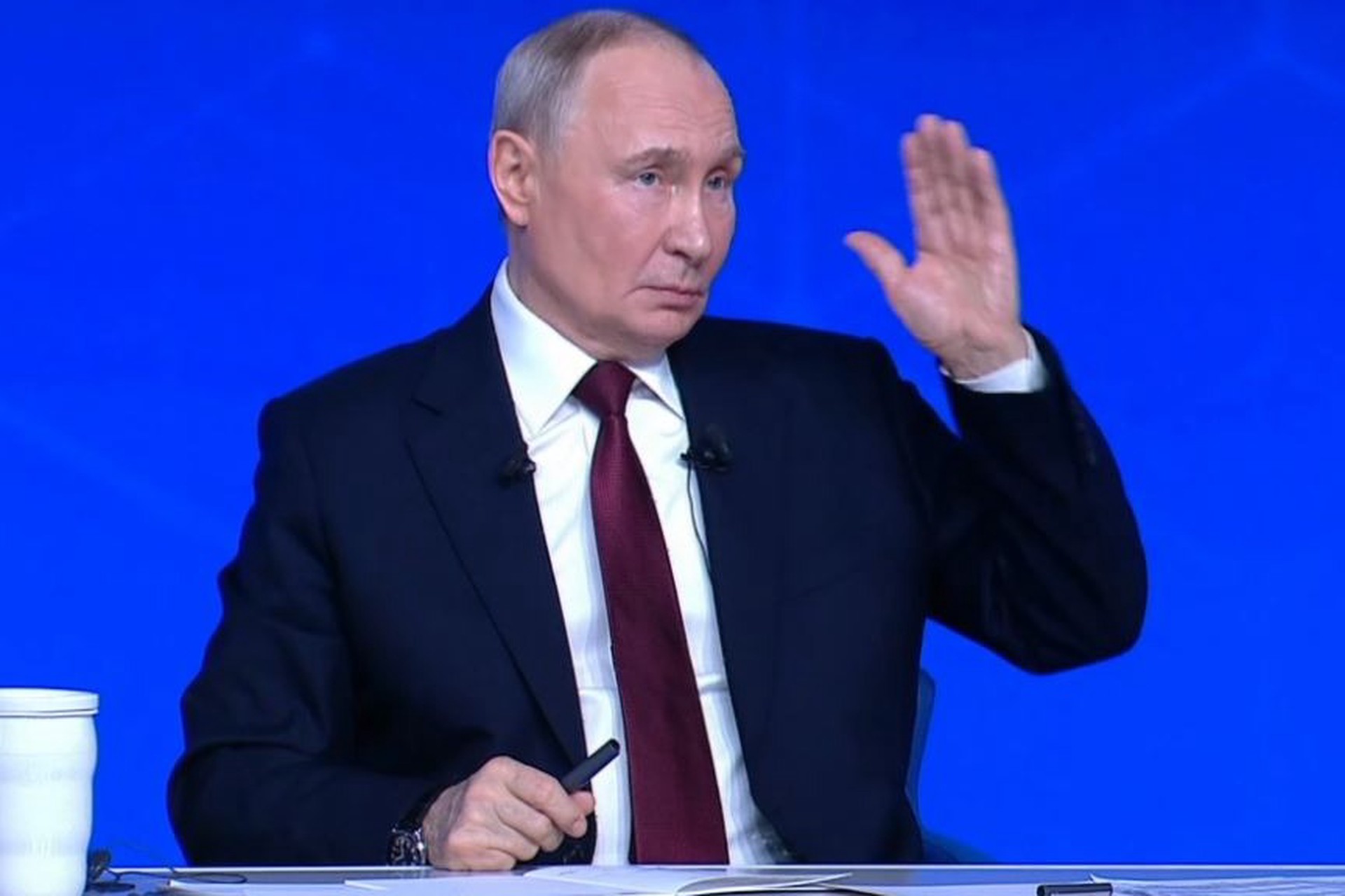 Путин рассказал, как спастись от телефонных мошенников 