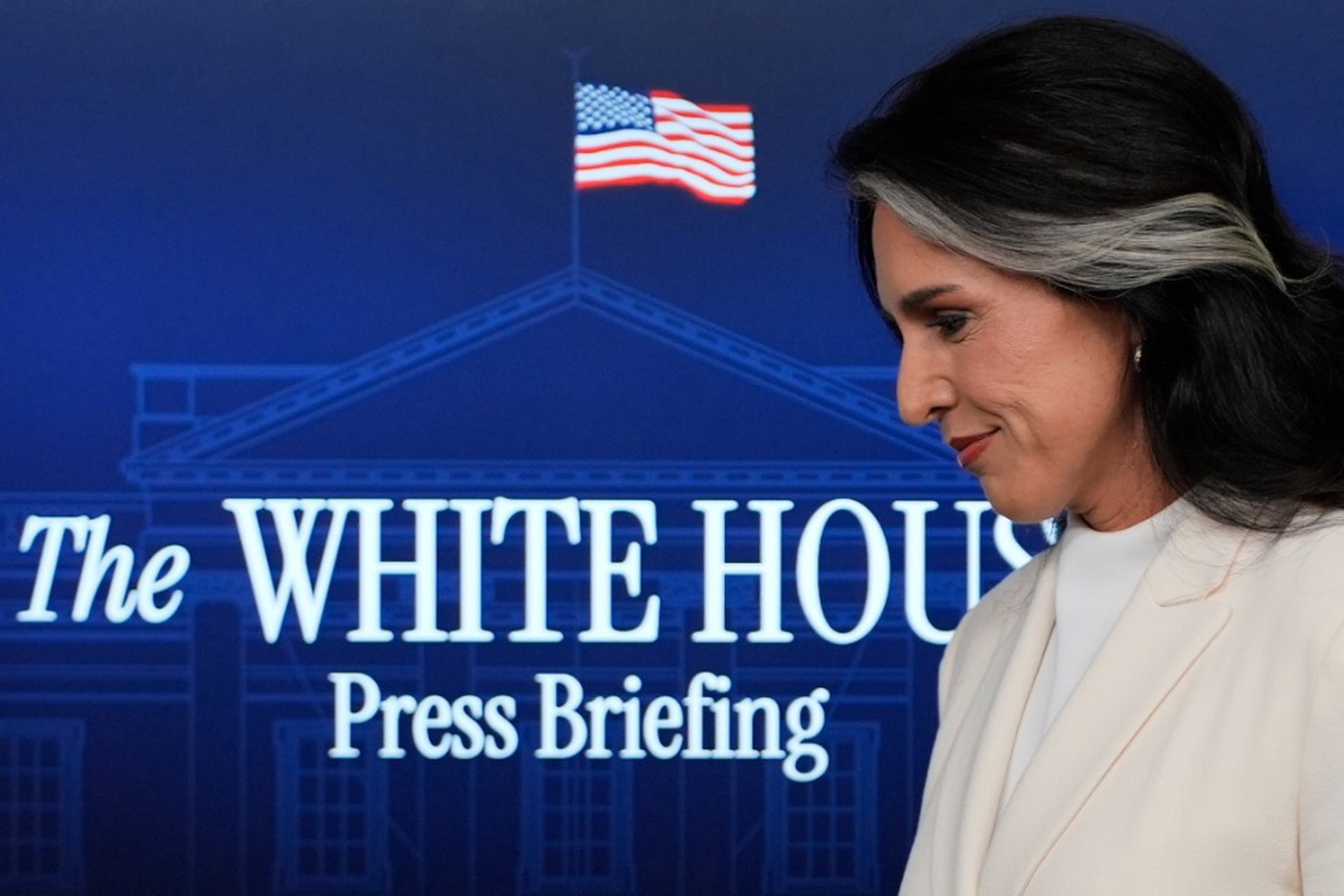 Глава разведки США развенчала слухи о планах России и Украины