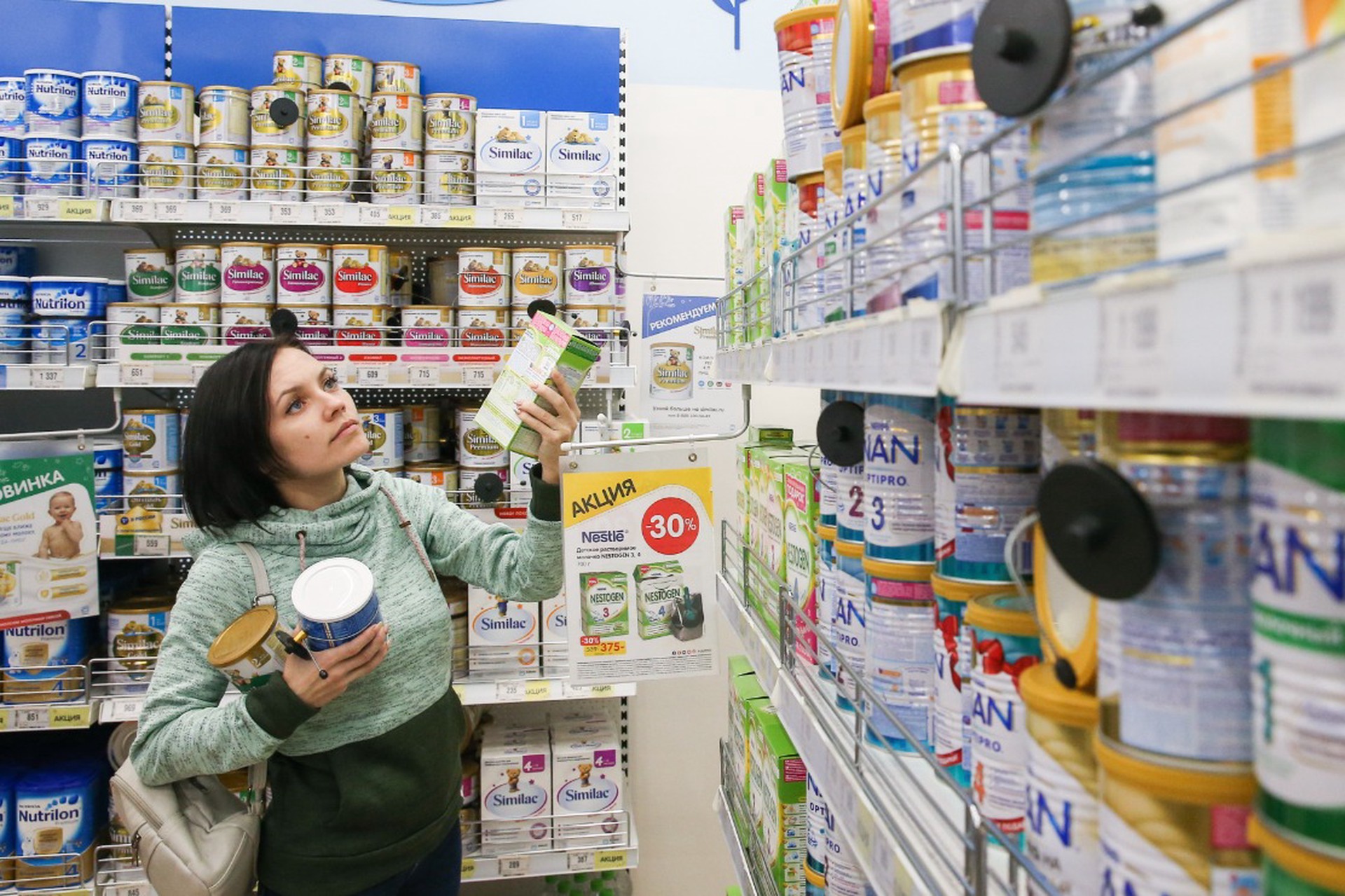 В Госдуме предложили продавать детские смеси по рецепту