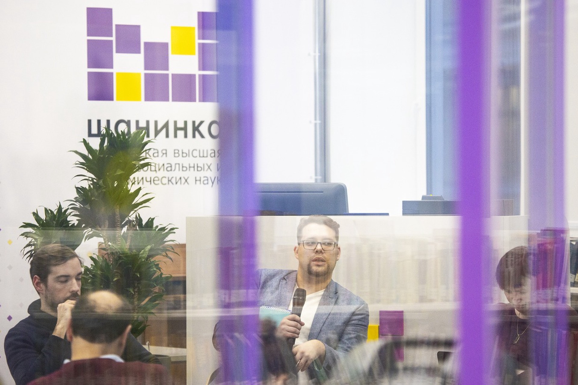 А вуз и ныне там: почему давно надо было отозвать лицензию у Шанинки