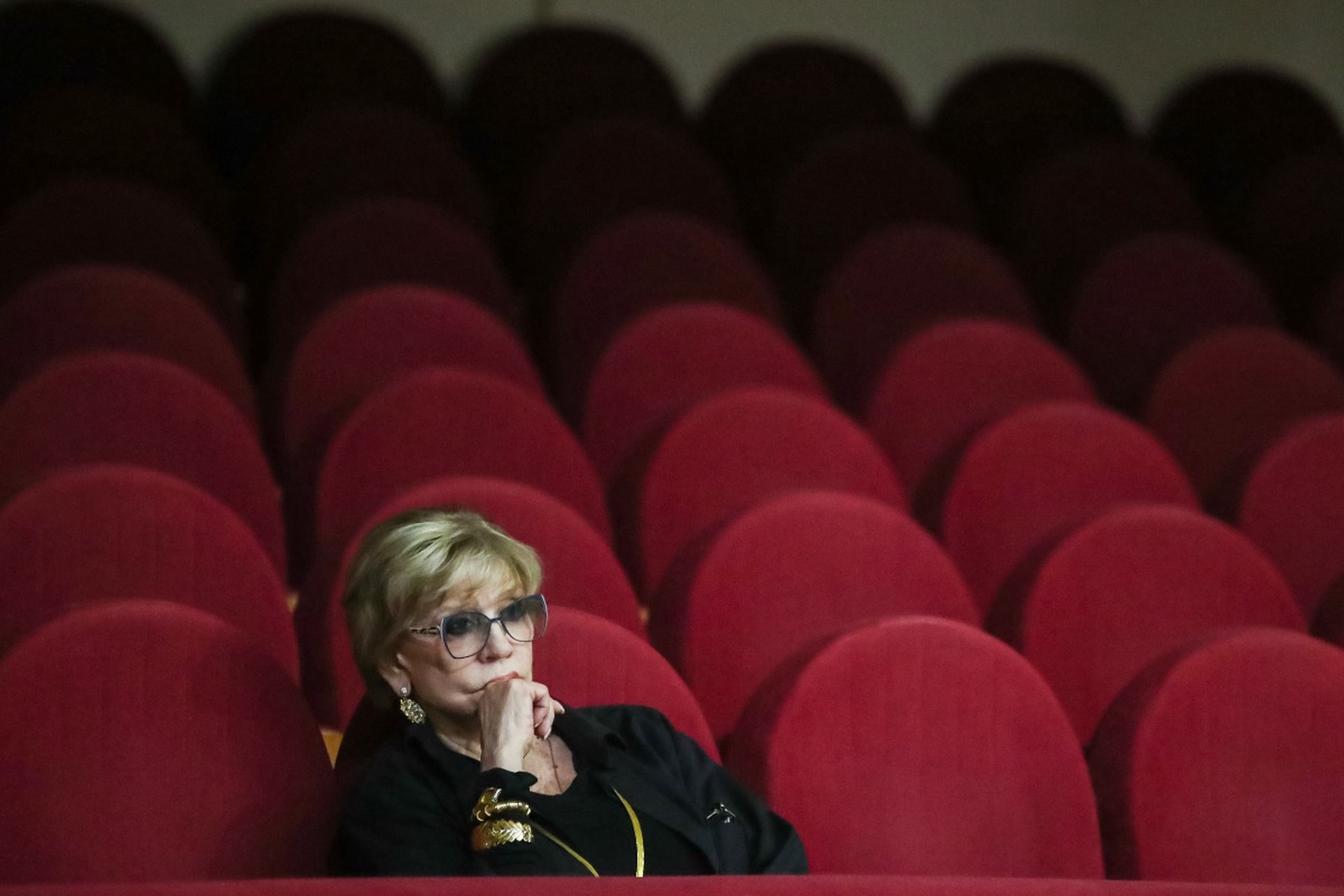 Артисты Театра им. Пушкина выйдут 25 декабря на сцену без Веры Алентовой 