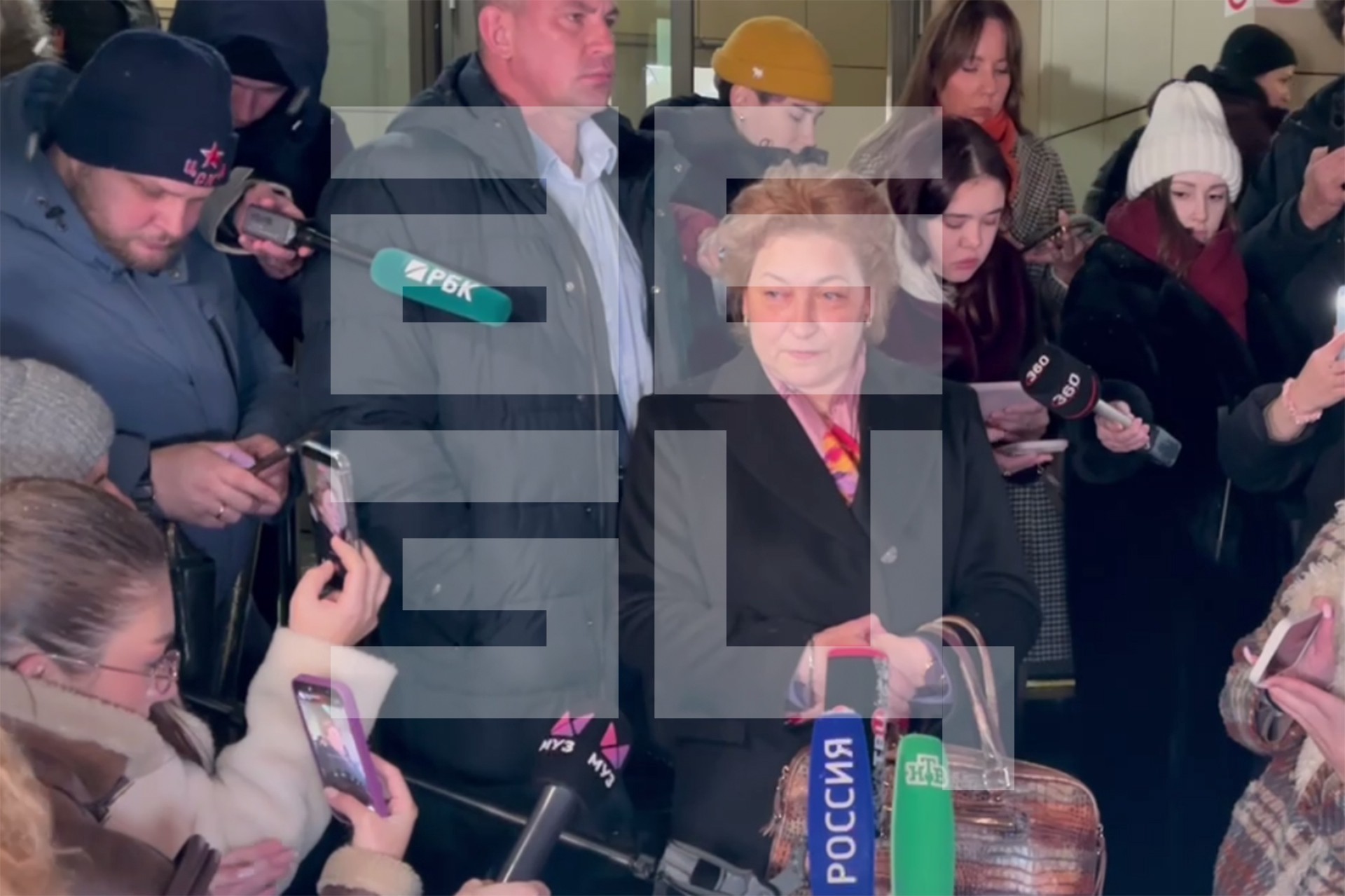 «Фиаско защиты»: адвокат оценил решение Мосгорсуда о выселении Долиной из квартиры