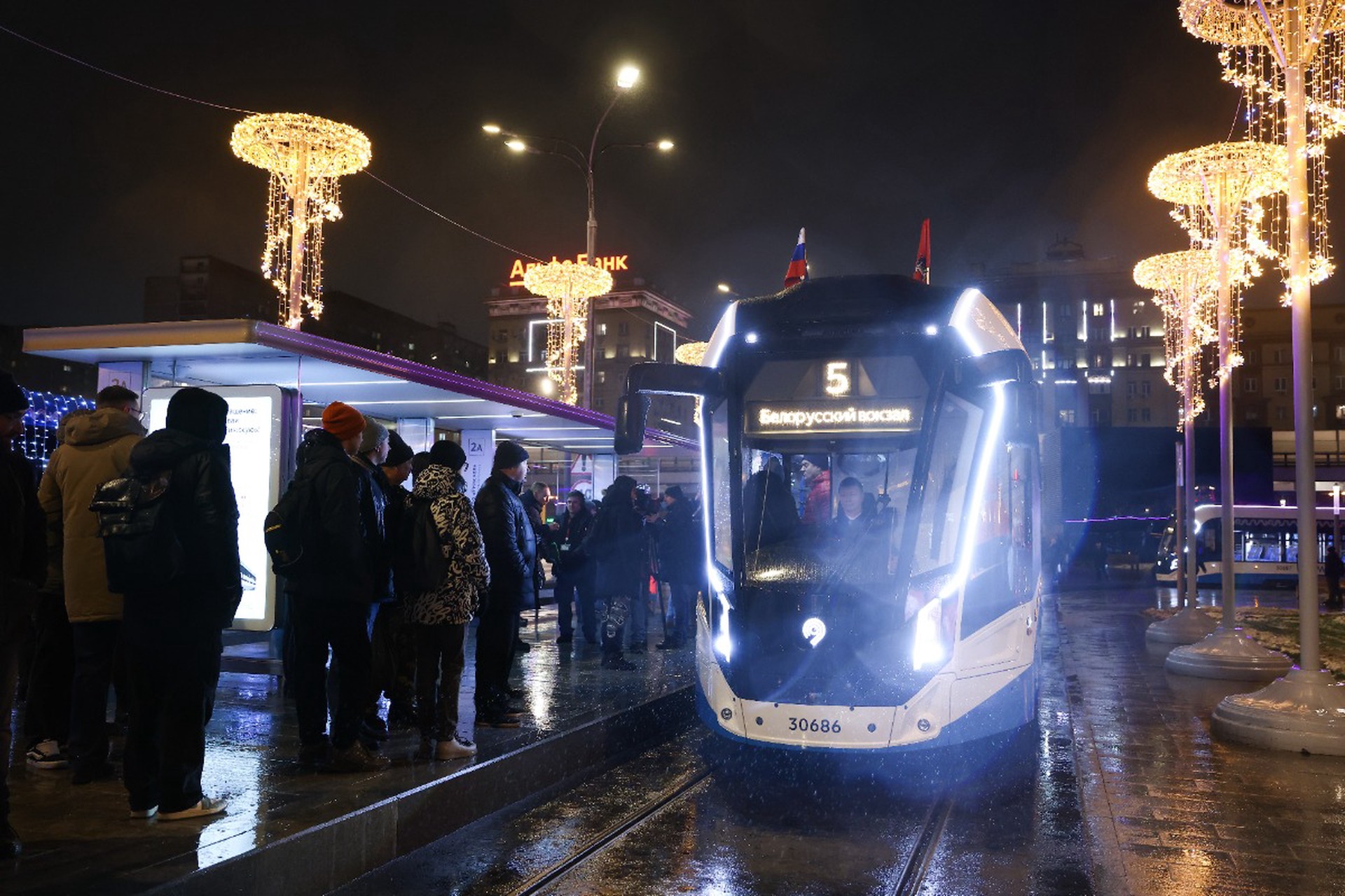 Стало известно, как будет работать транспорт в Москве в новогодние праздники