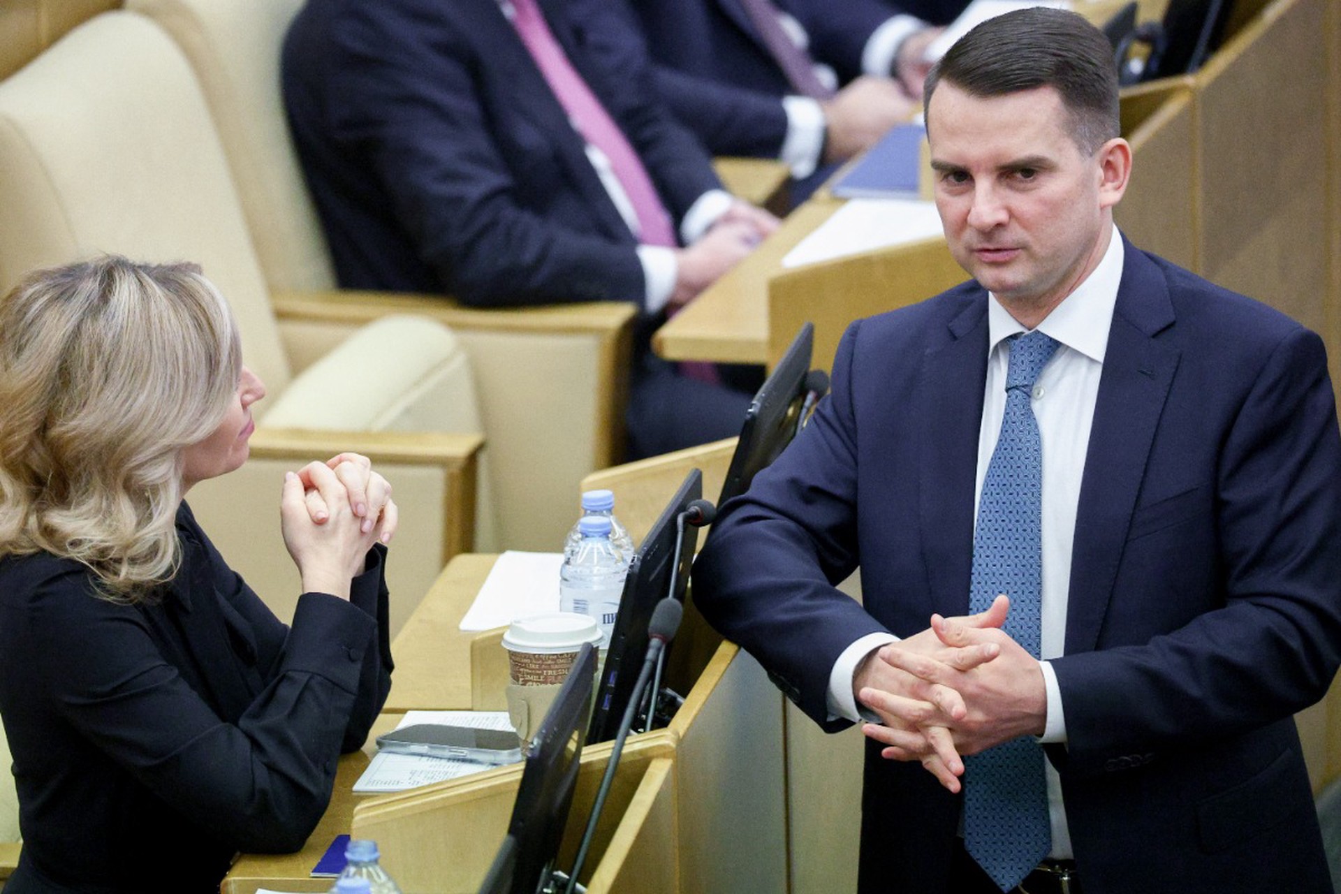 Депутат Нилов раскритиковал предложение Онищенко ввести в России шестидневку